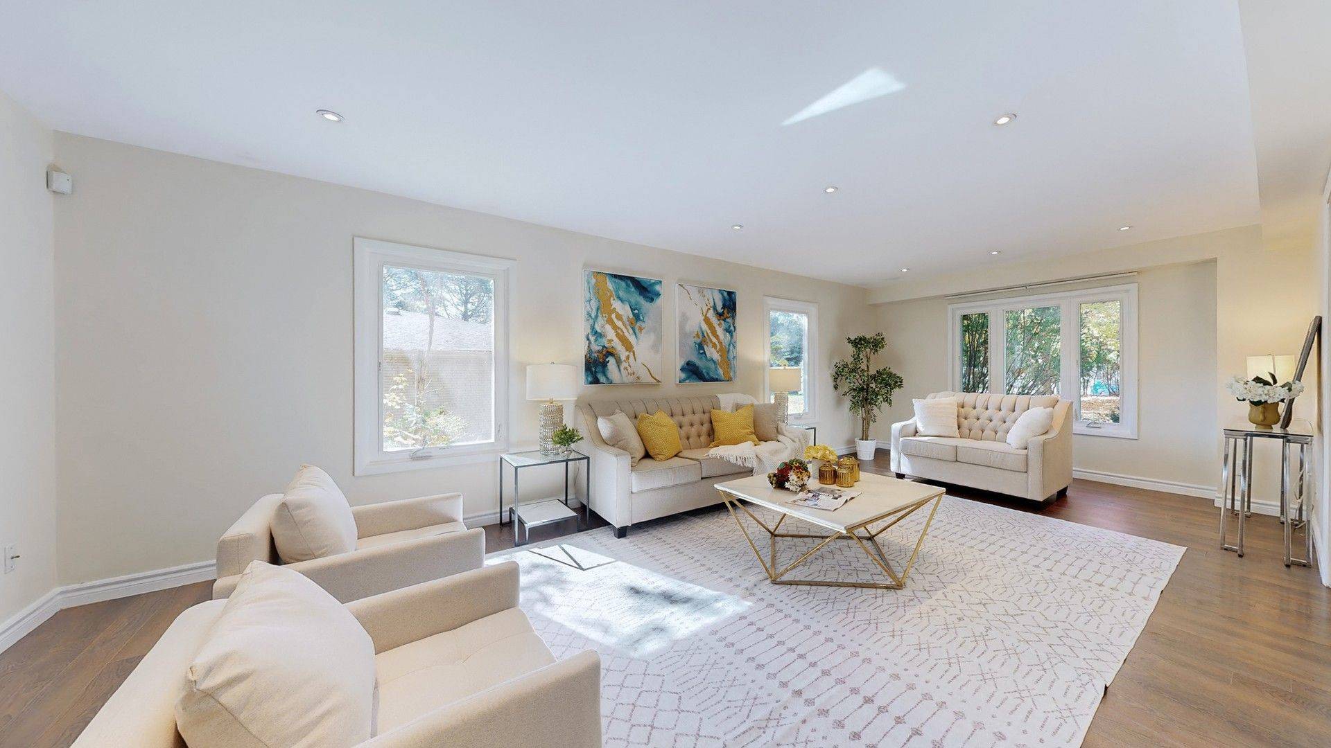 Markham, ON L6C 1M6,9739 Warden AVE