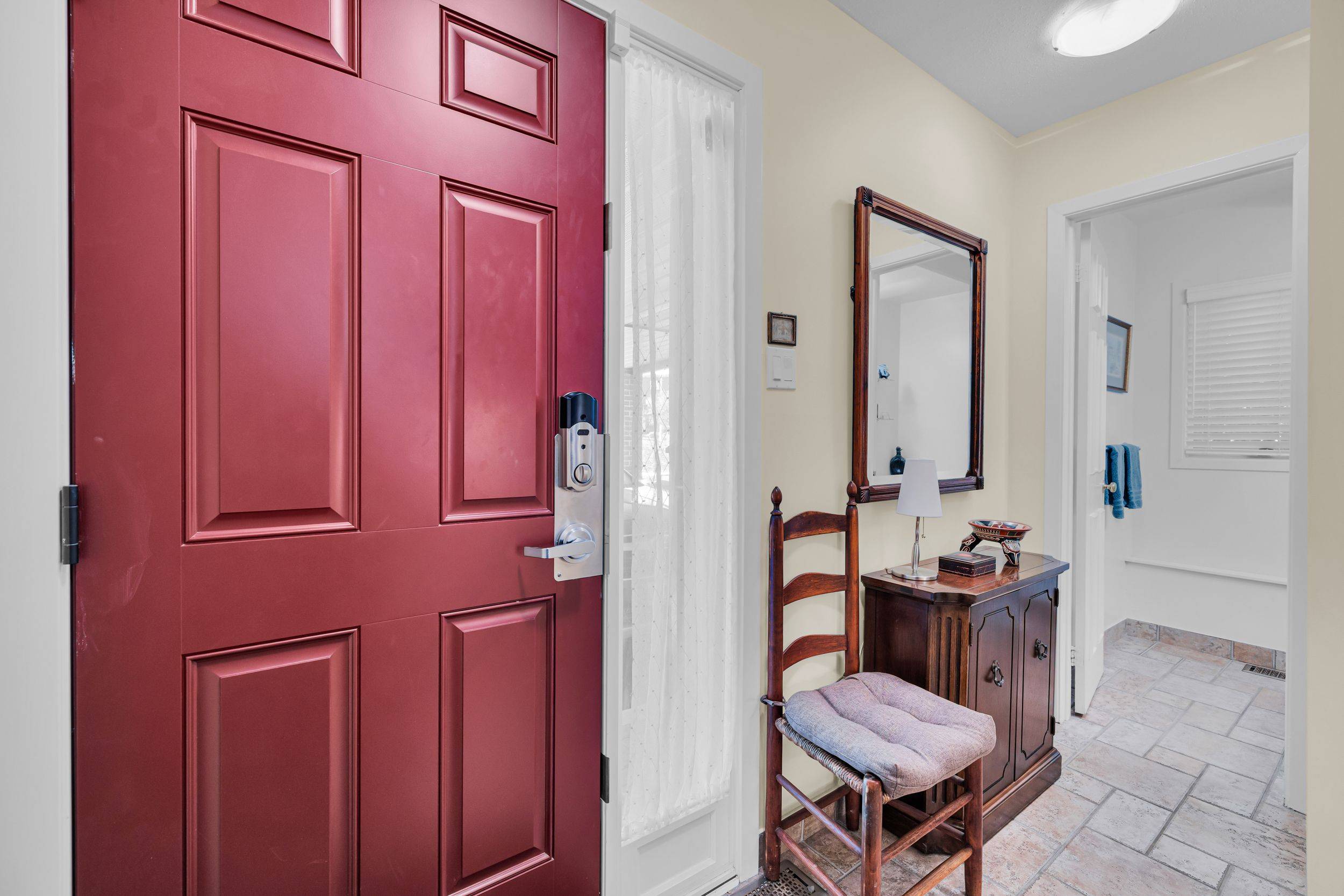 Glebe - Ottawa East And Area, ON K1S 0X7,60 Greenfield AVE #1