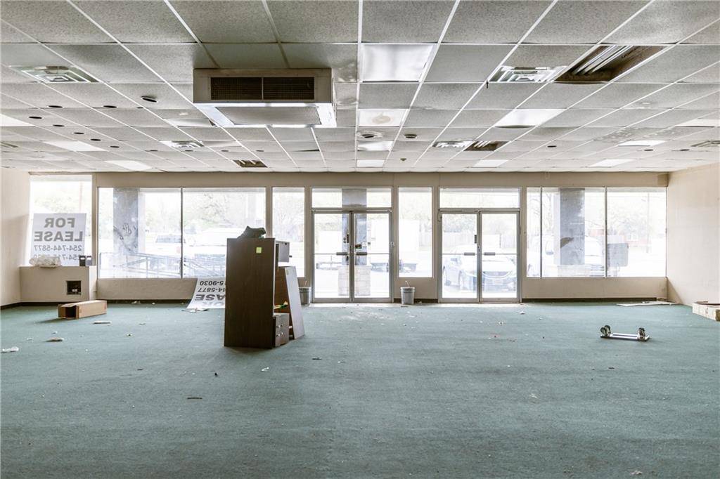 Waco, TX 76710,1300 Lake Air Drive #3