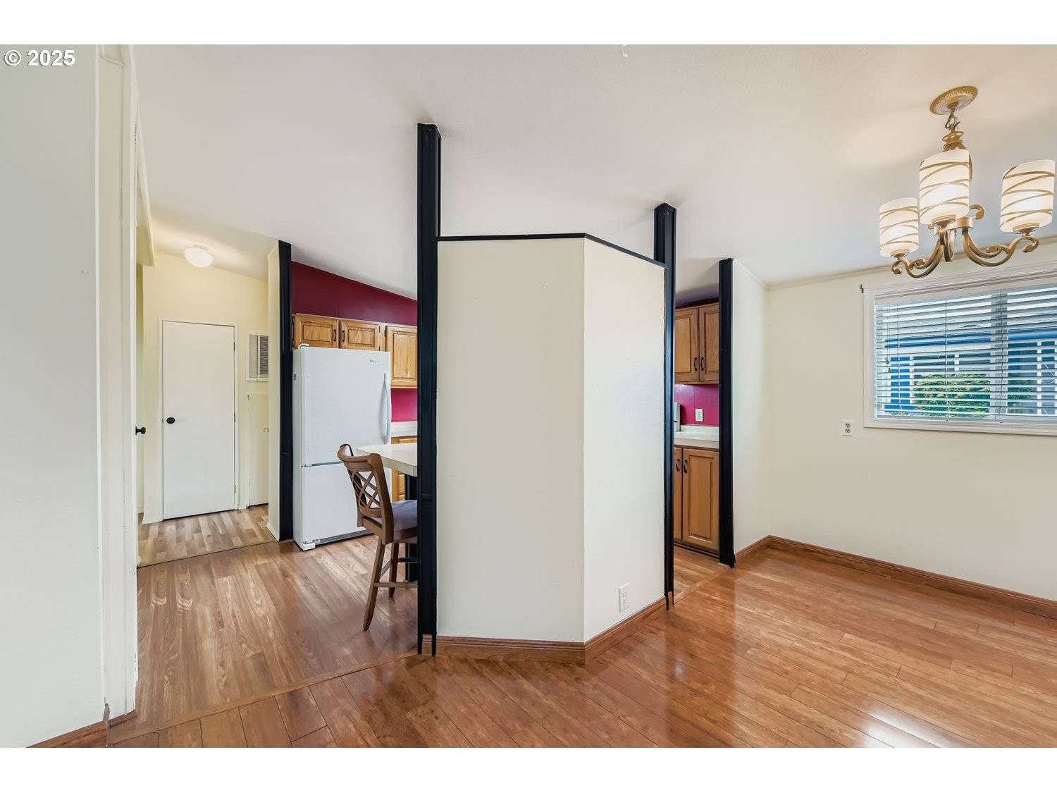 Beaverton, OR 97006,100 SW 195TH AVE #104