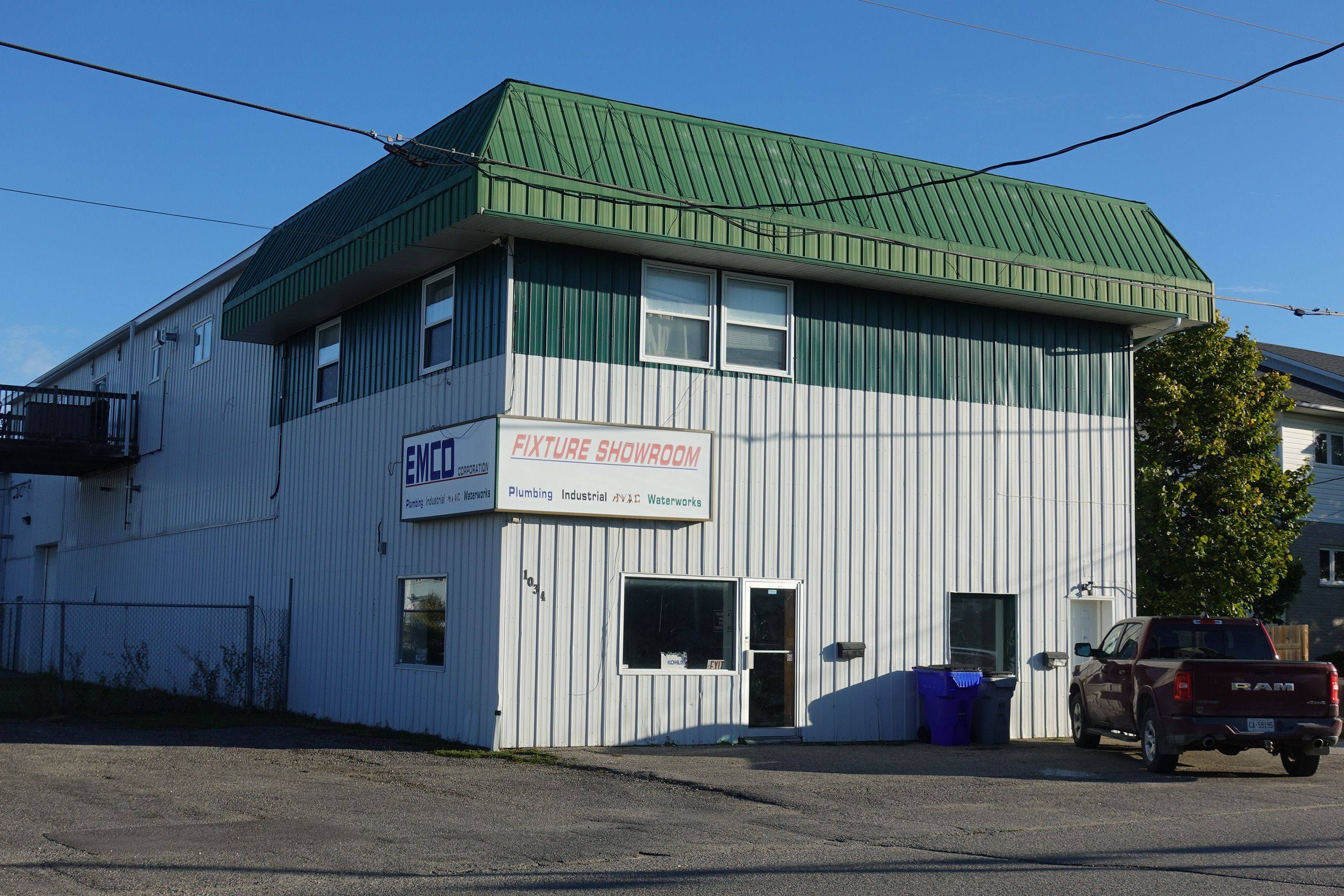 Timmins, ON P4N 3Y7,1034 Power AVE