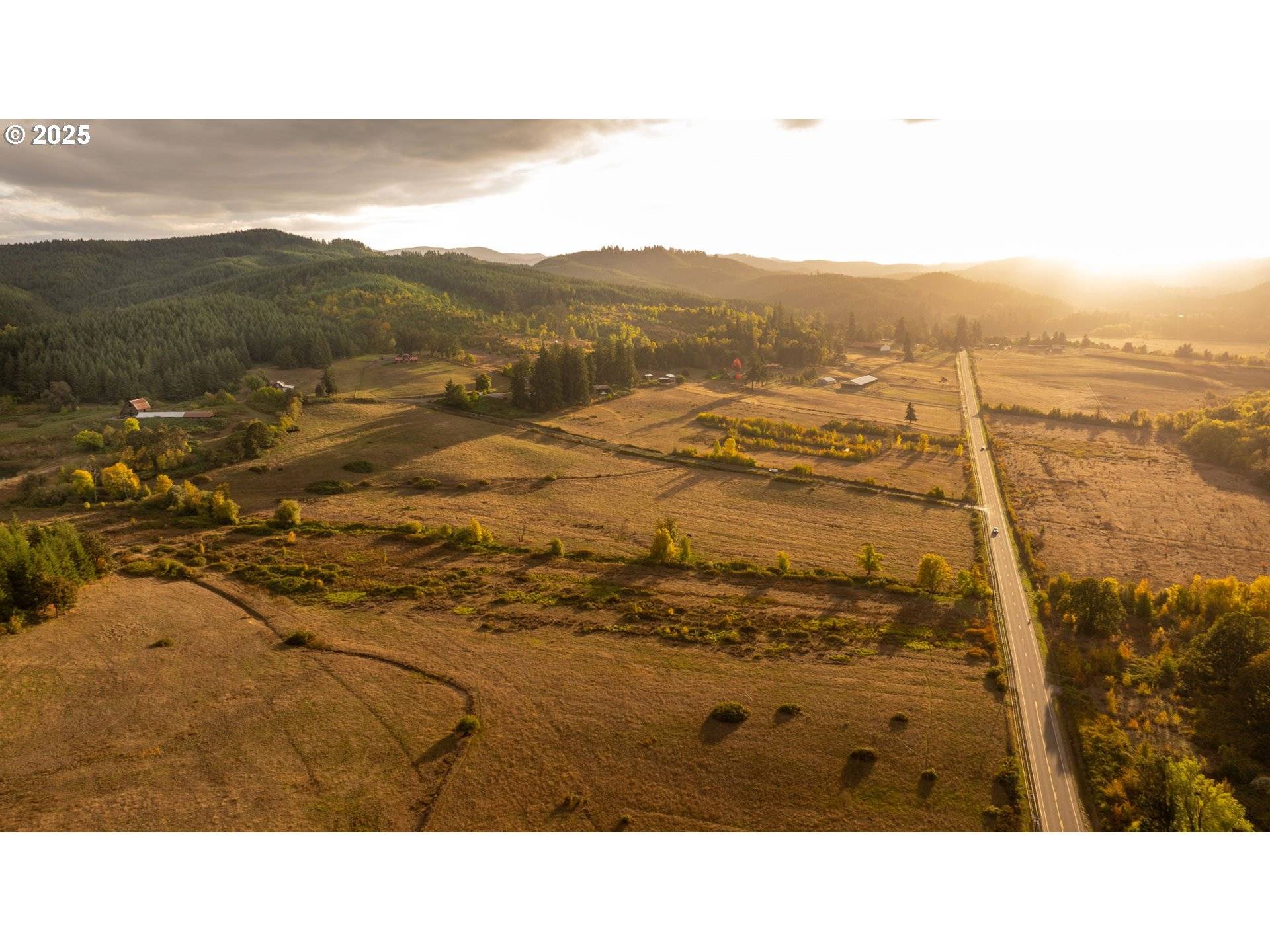 Eugene, OR 97402,26900 CROW RD