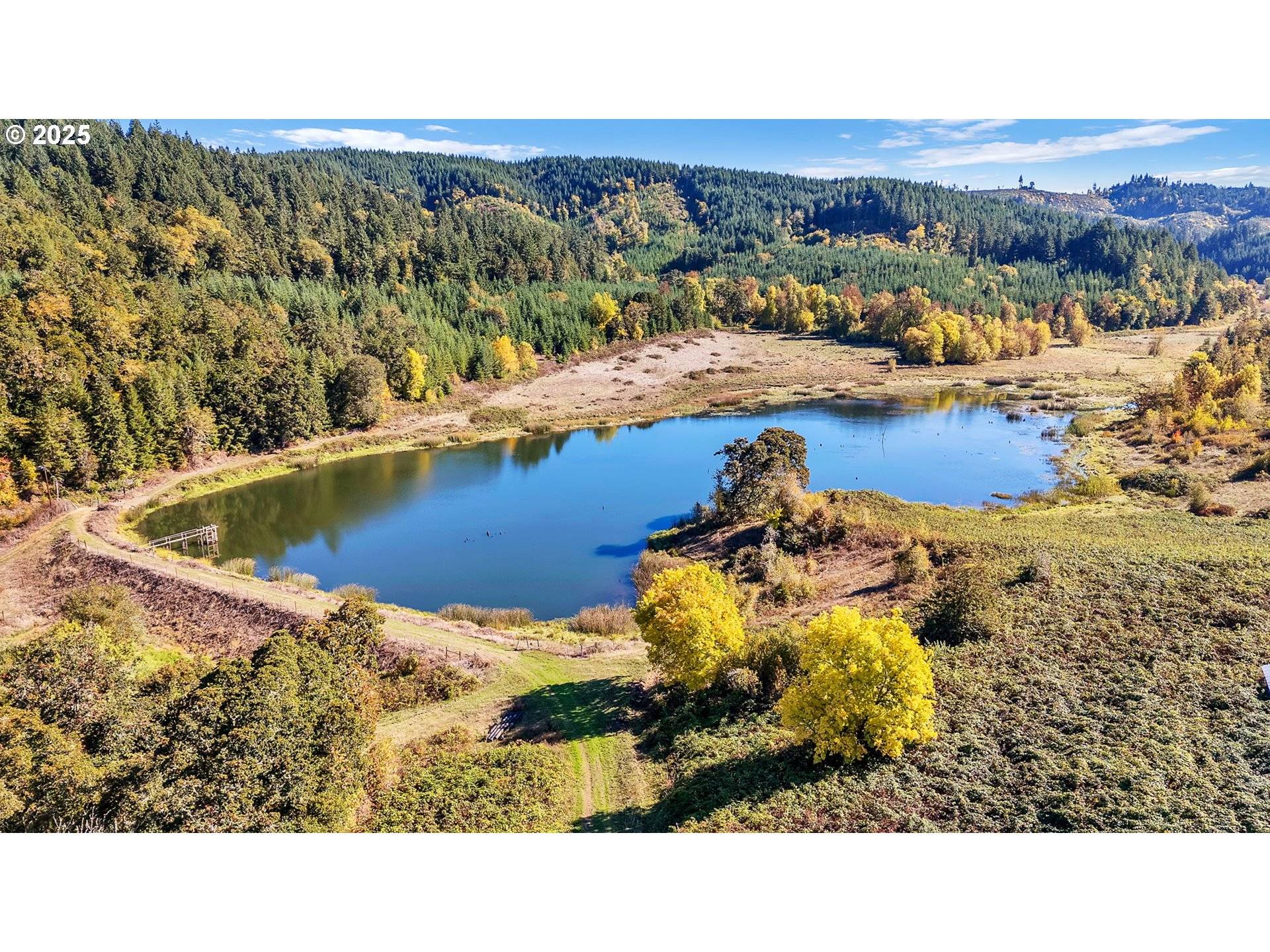 26900 CROW RD, Eugene, OR 97402