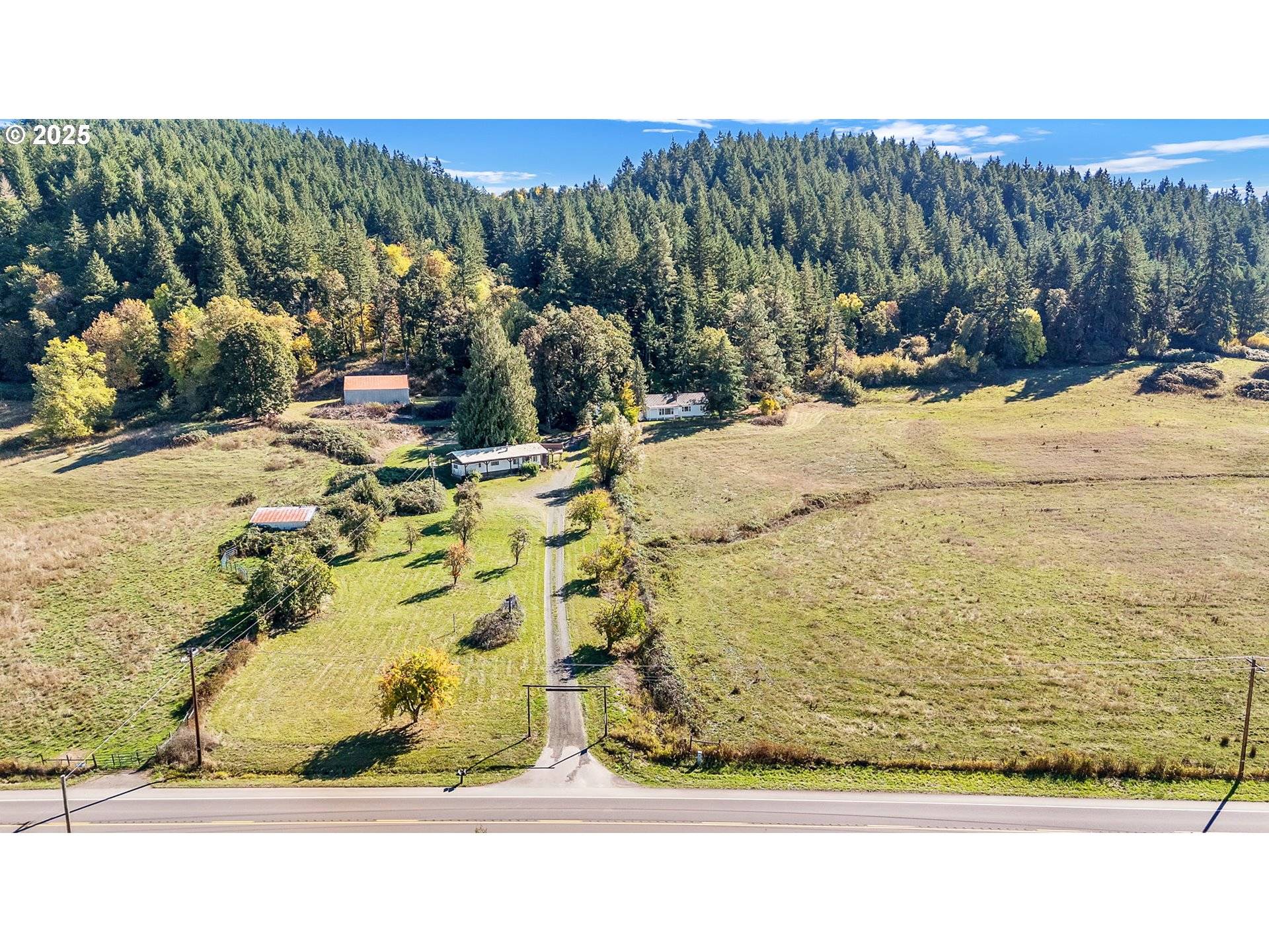 26900 CROW RD, Eugene, OR 97402
