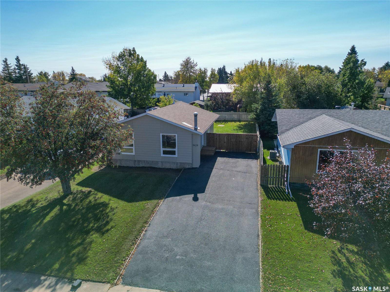 Prince Albert, SK S6V 6R6,1429 Lacroix CRESCENT