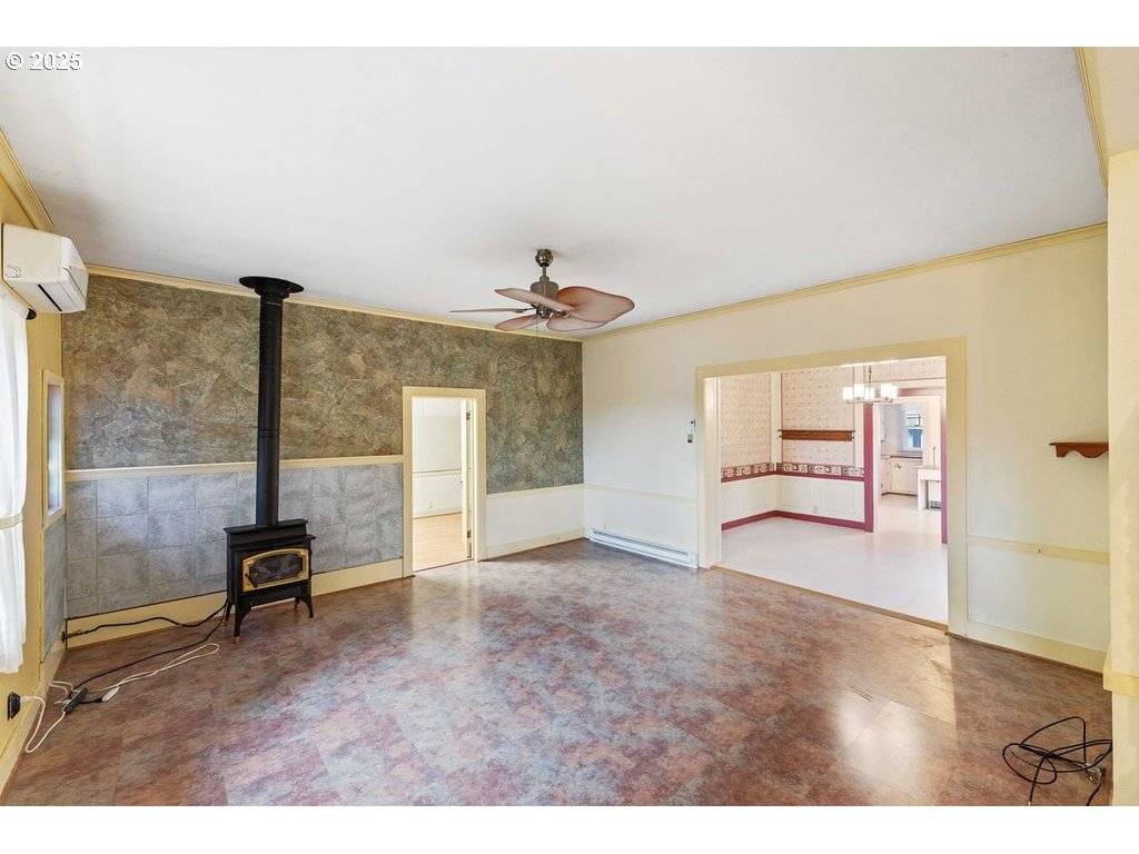 Coquille, OR 97423,200 S ADAMS ST