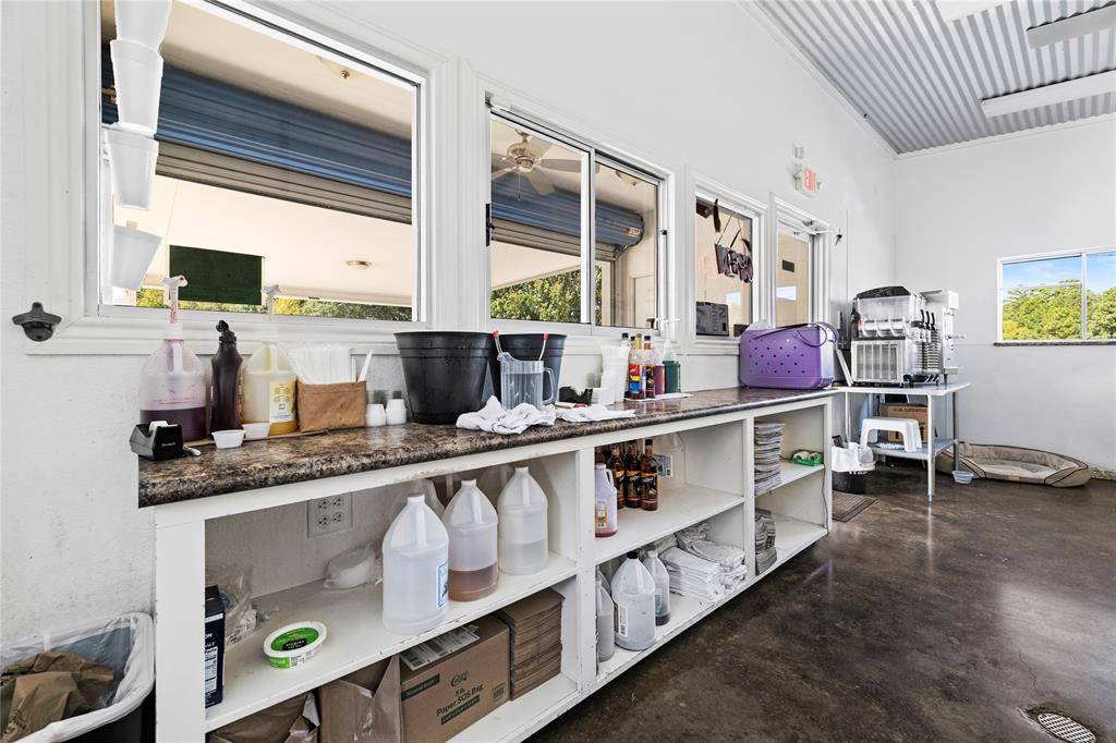 Lakeport, TX 75602,3020 S Eastman