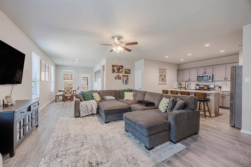 Forney, TX 75126,1652 Briar Hunt Drive