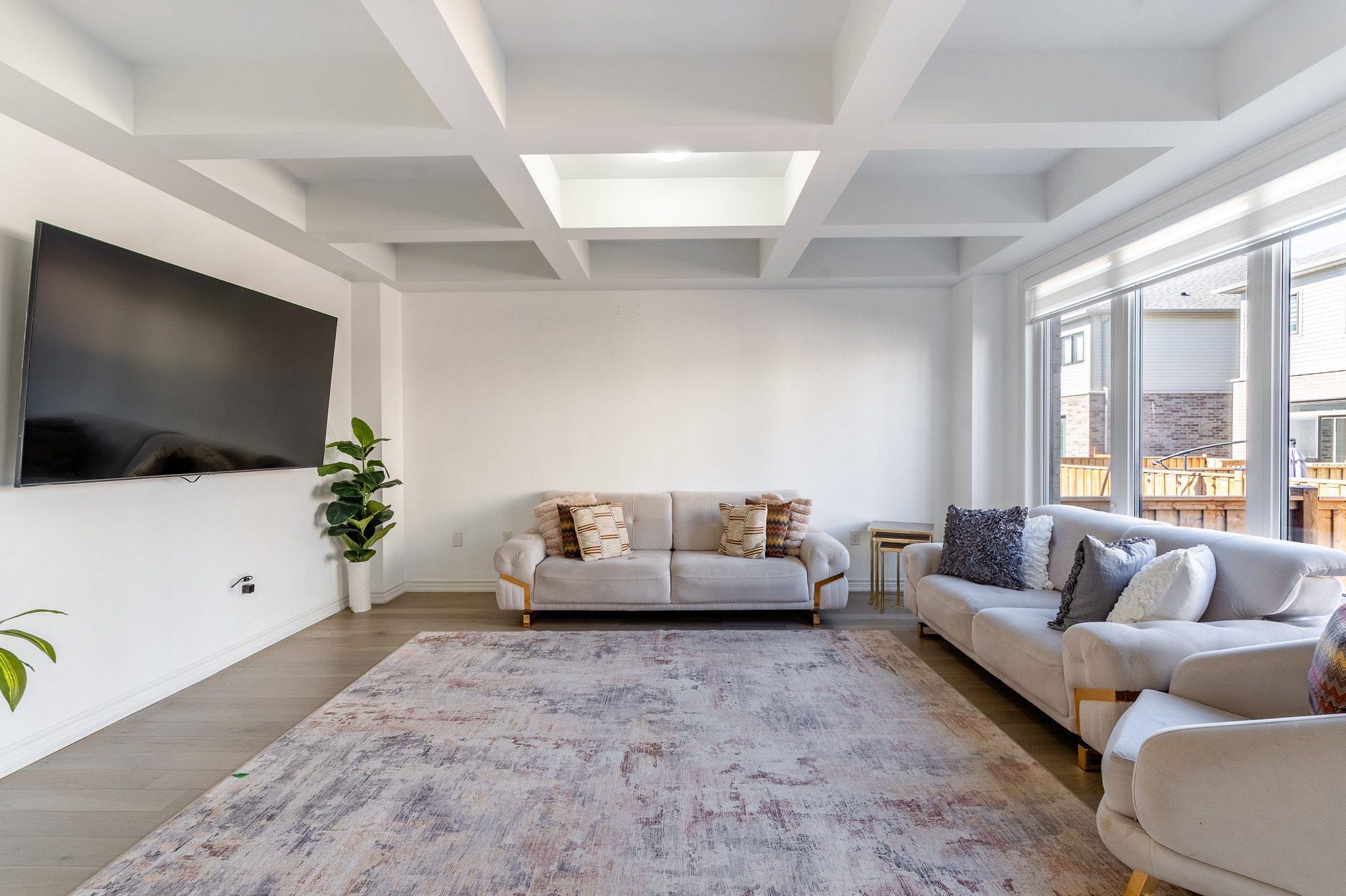 Barrie, ON L9J 0P8,59 Gemini DR