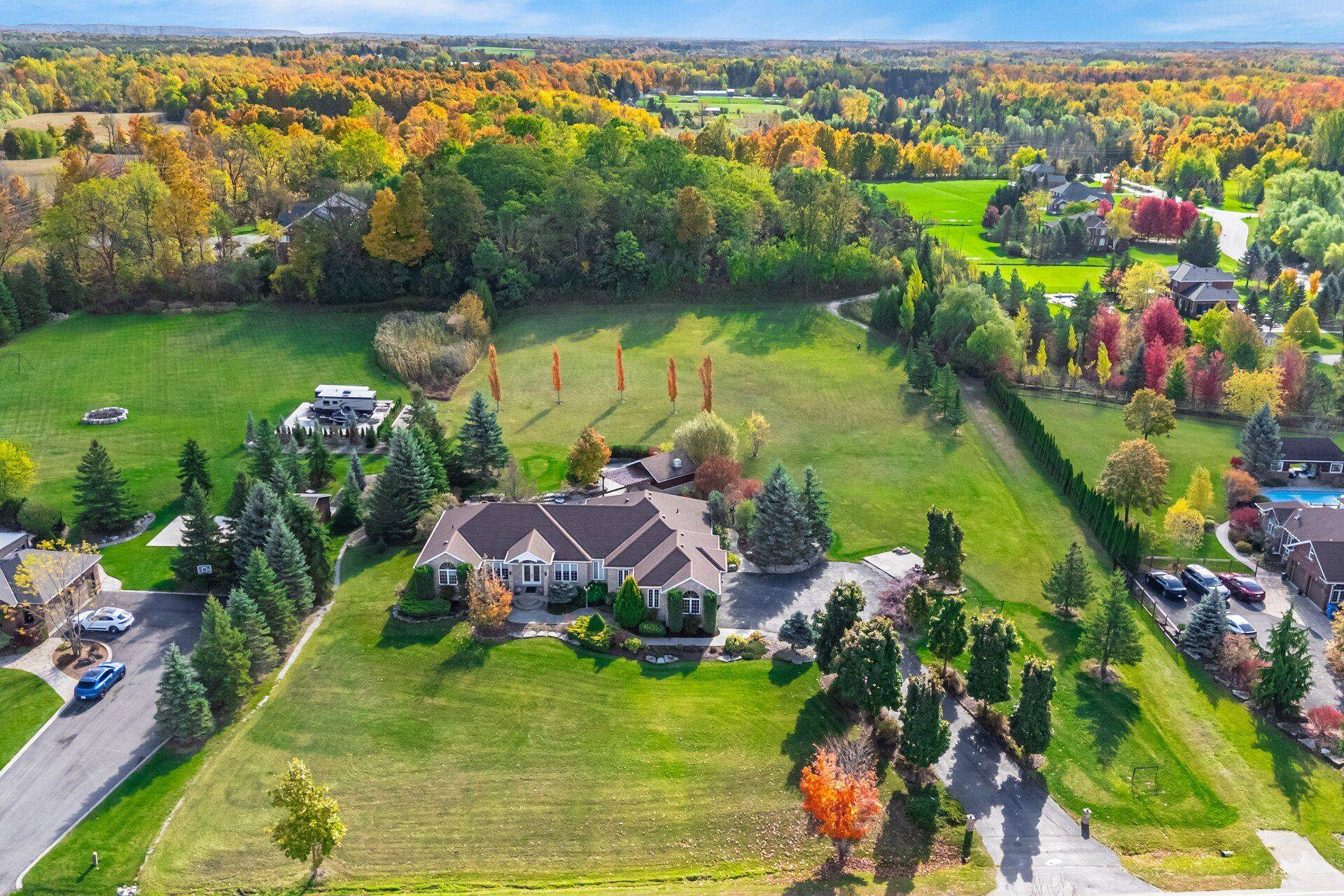 Milton, ON L0P 1J0,2250 Kean Hill DR