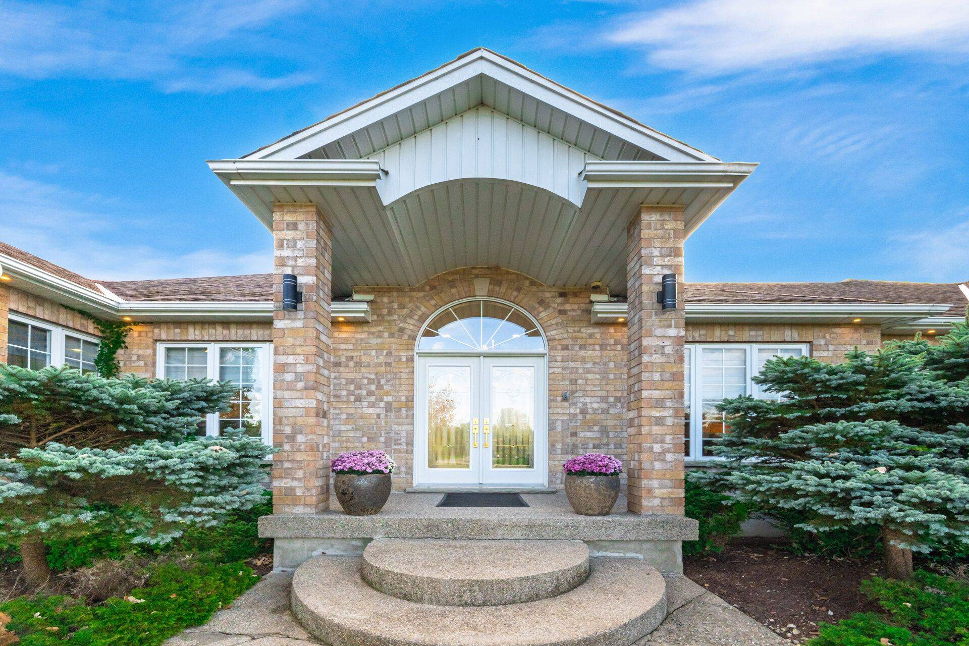 Milton, ON L0P 1J0,2250 Kean Hill DR