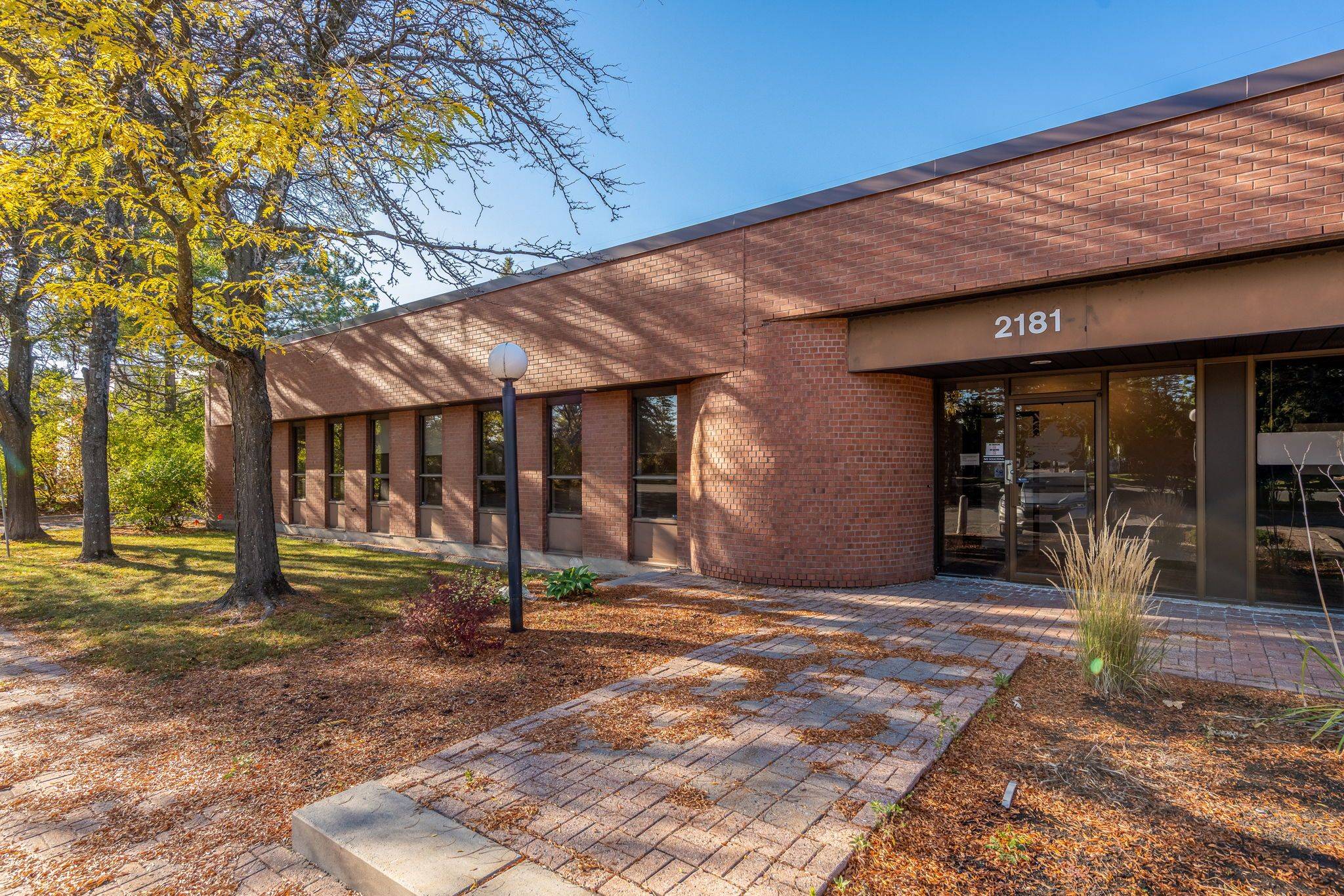 Hunt Club - South Keys And Area, ON K1G 6C9,2181 Thurston DR