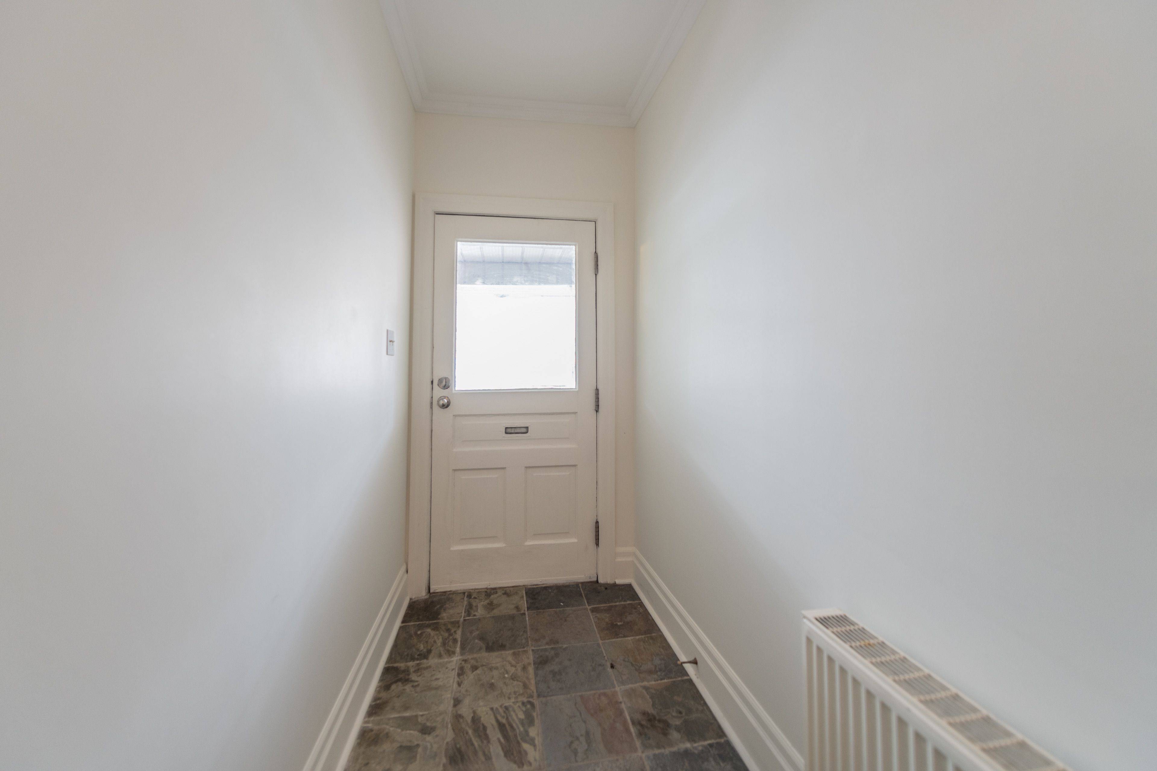 Toronto C02, ON M5R 3G8,1005 Bathurst ST