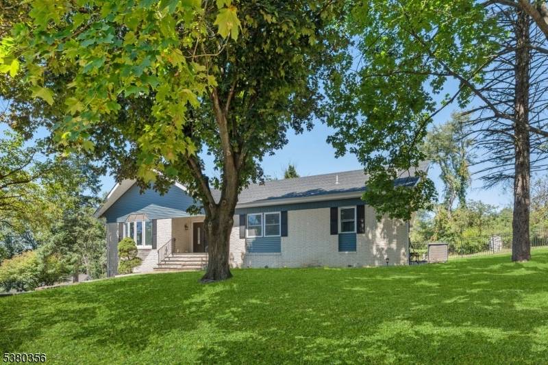 Clinton Twp., NJ 08809,1 Rossi Dr