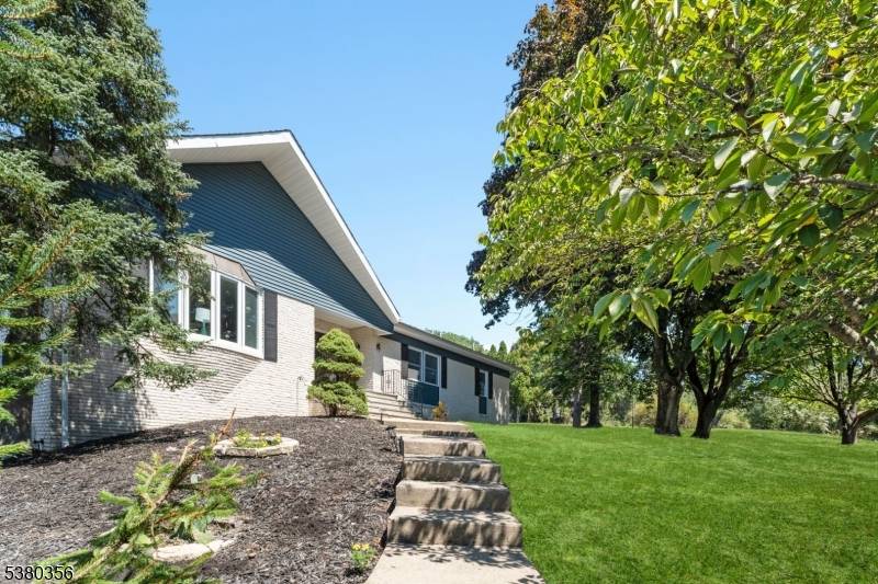 Clinton Twp., NJ 08809,1 Rossi Dr