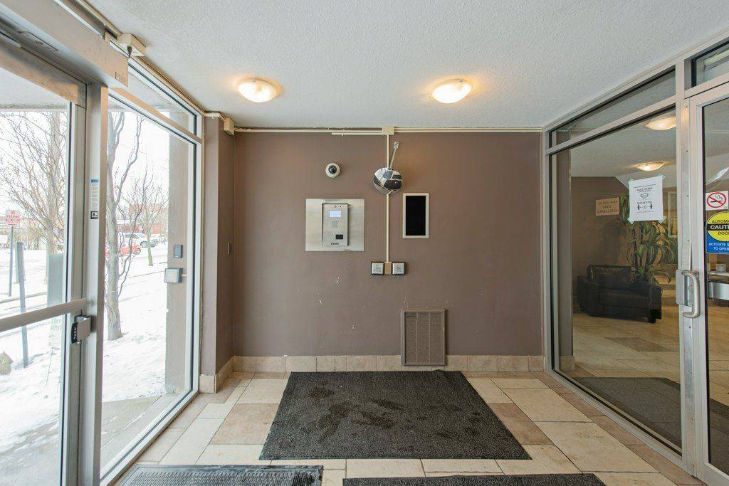 London East, ON N6A 5N7,155 Kent ST #1105