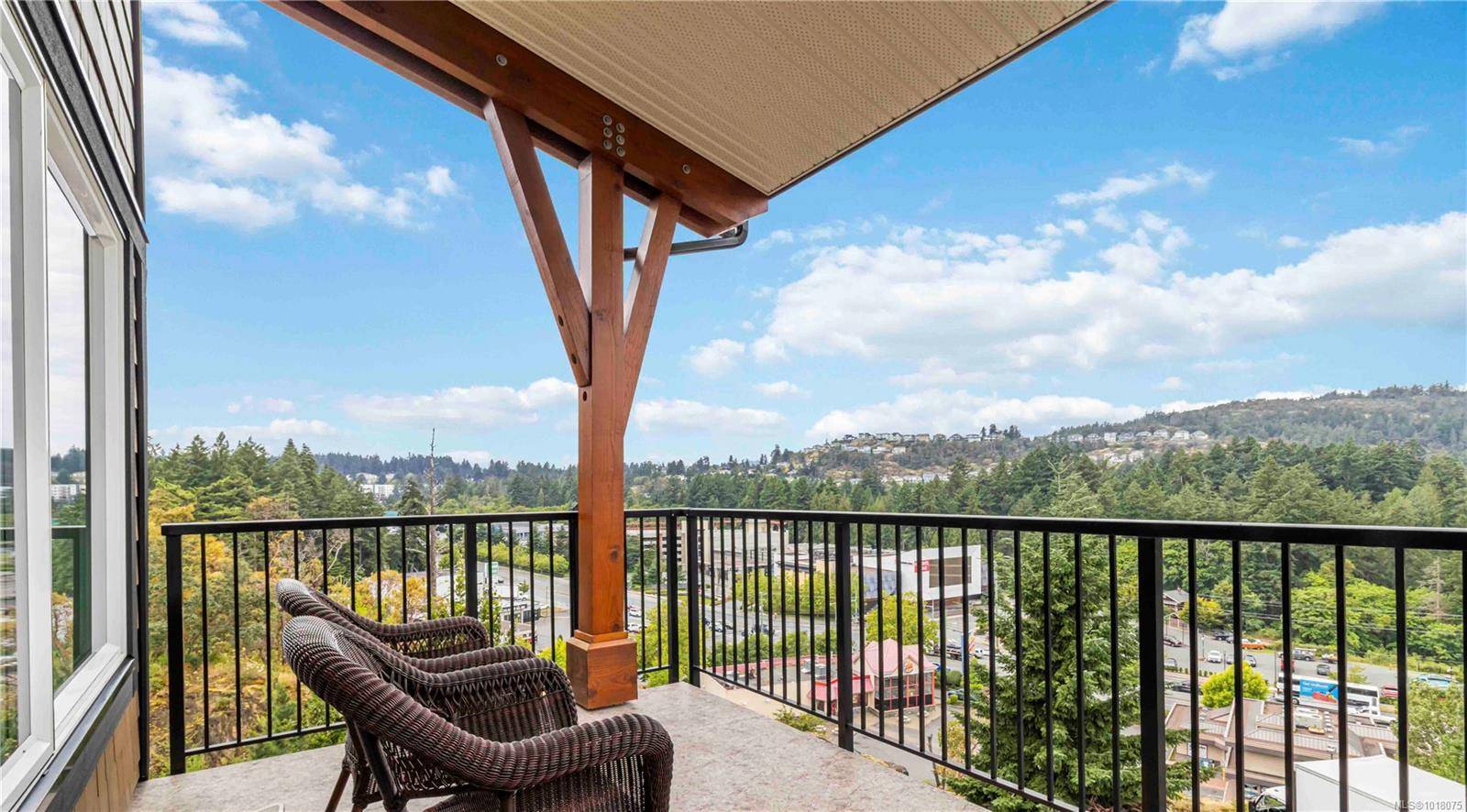 View Royal, BC V9C 0H6,286 Wilfert Rd #404