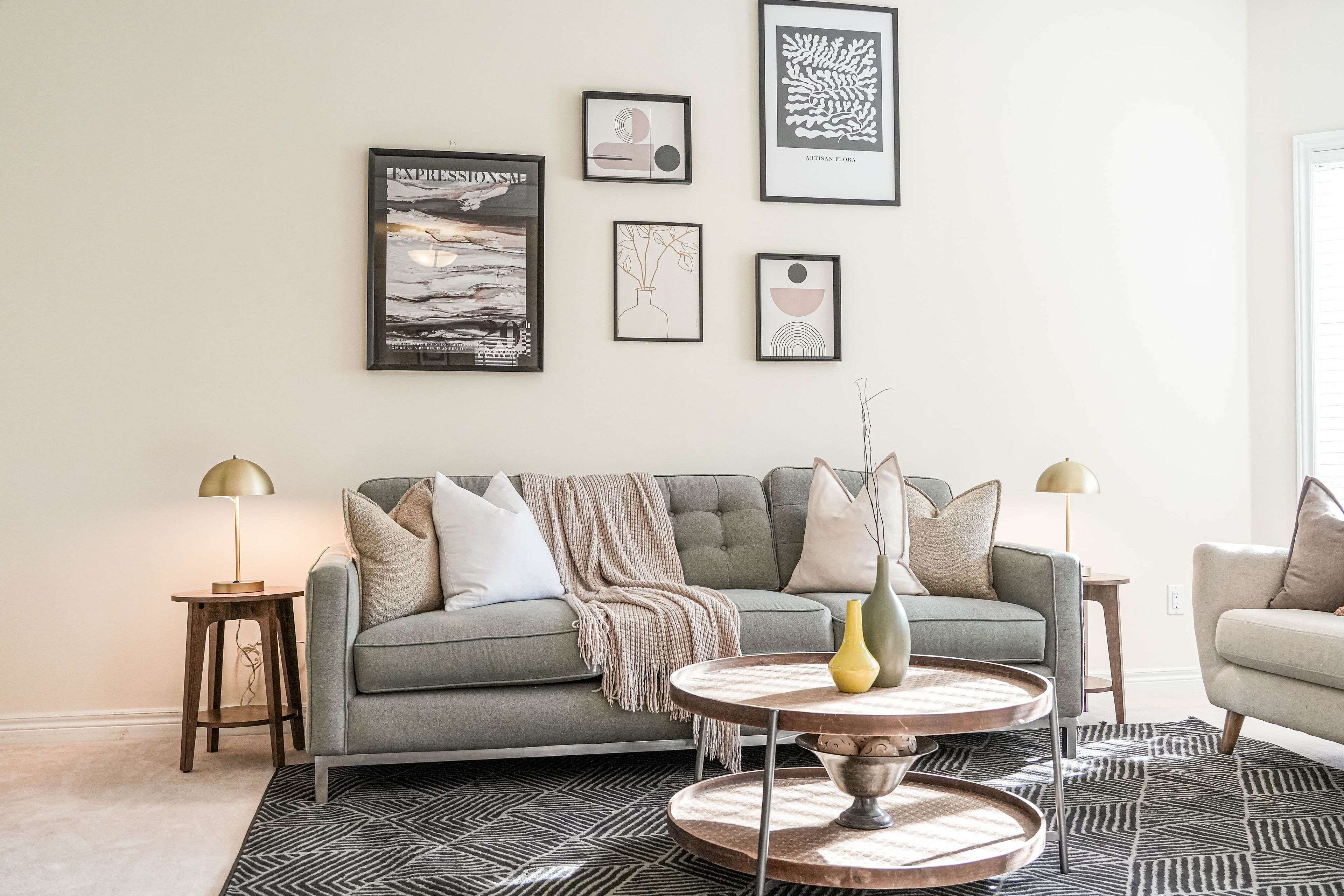 Ajax, ON L1T 3Y4,165 Elizabeth ST