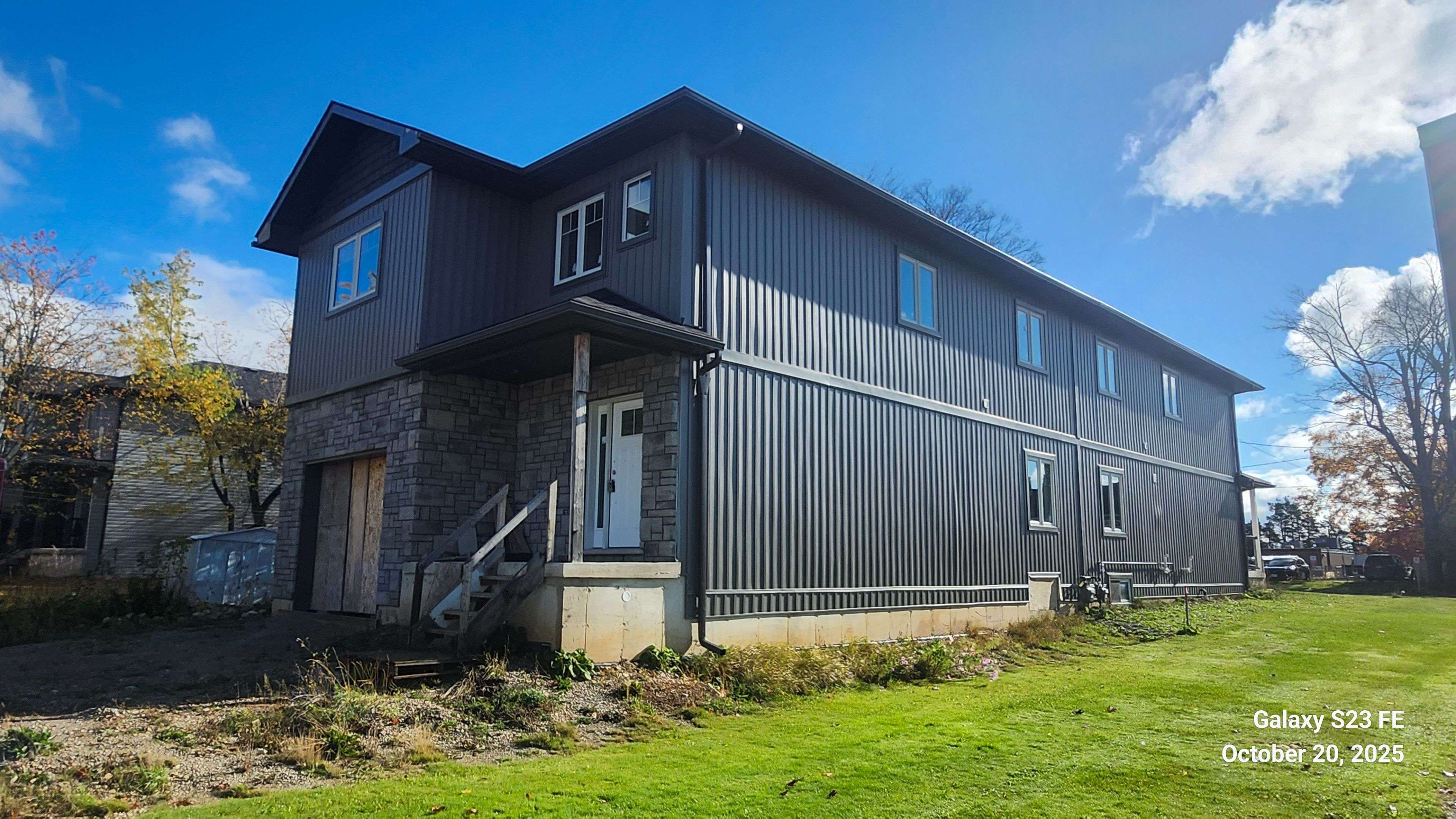 Southgate, ON N0C 1B0,140 GOLD ST W