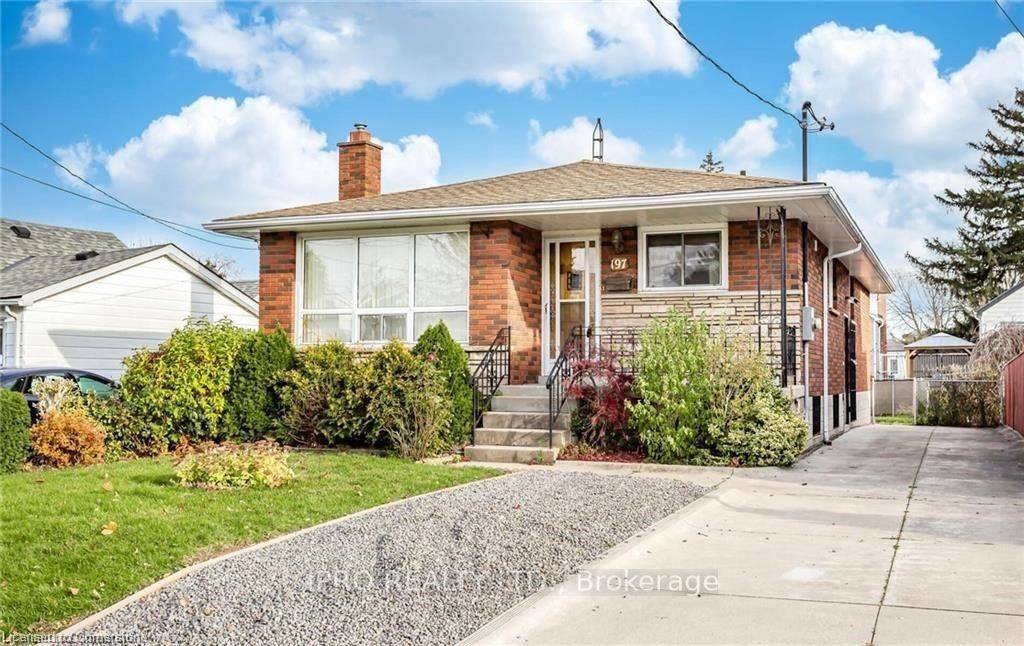 Hamilton, ON L8K 3K2,197 Craigroyston RD