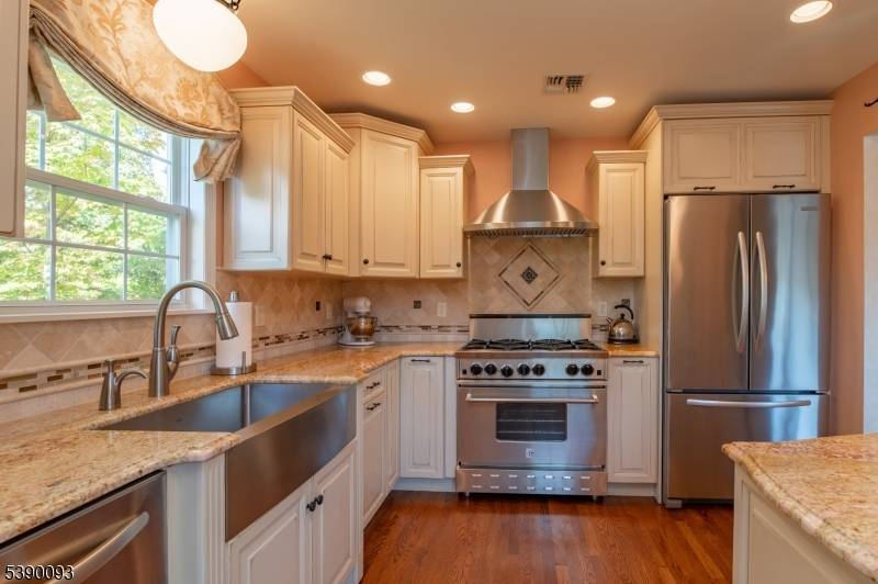 Ringwood Boro, NJ 07456,9 Maple Rd