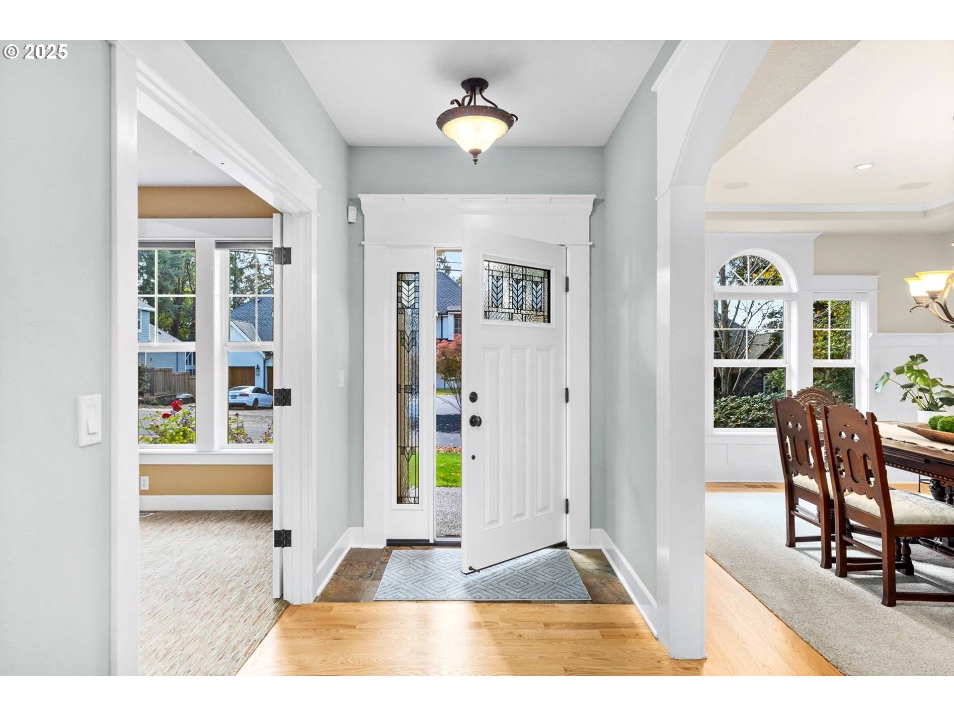 Portland, OR 97219,6045 SW HAINES ST