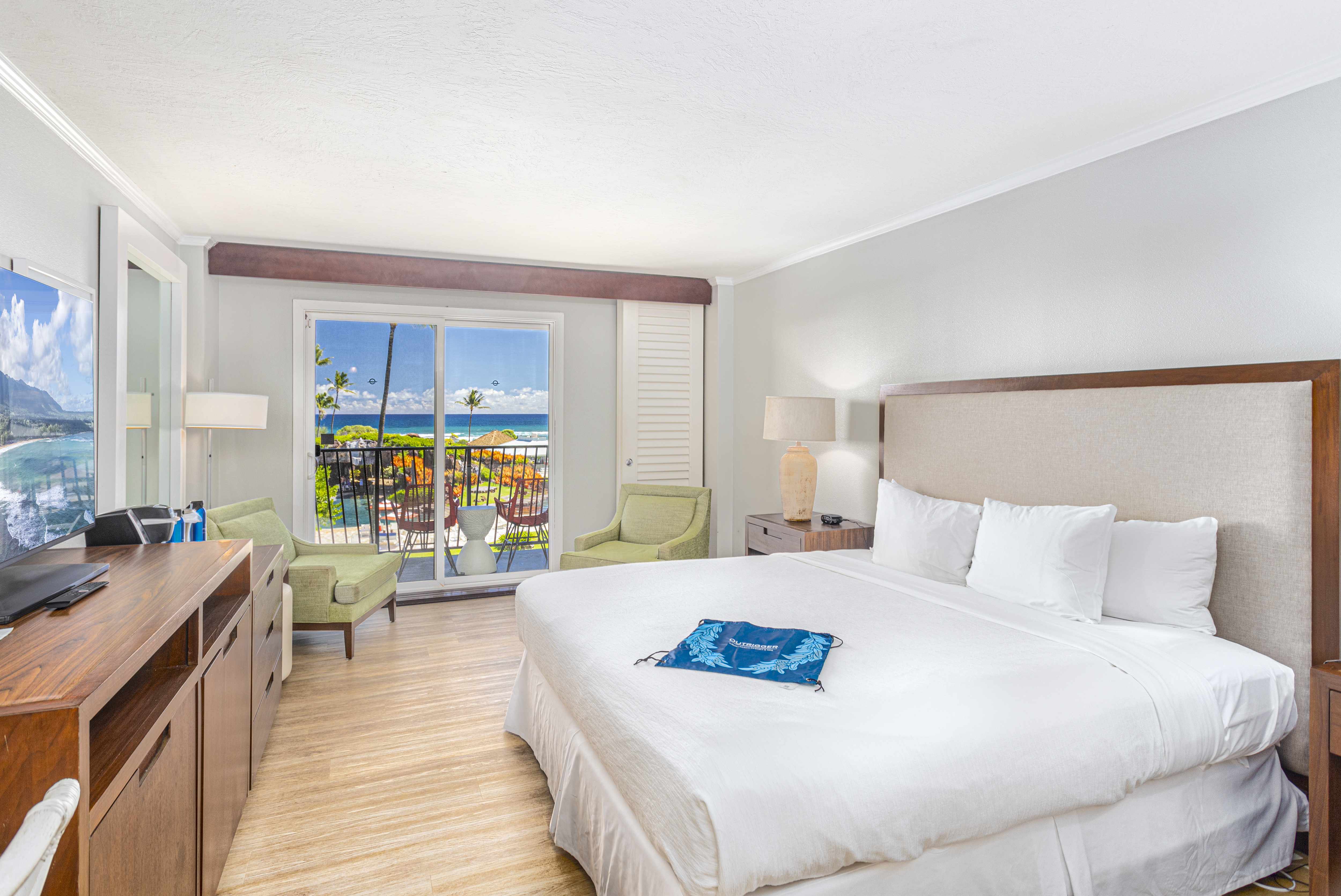 Lihue, HI 96766,4331 KAUAI BEACH DR #2408