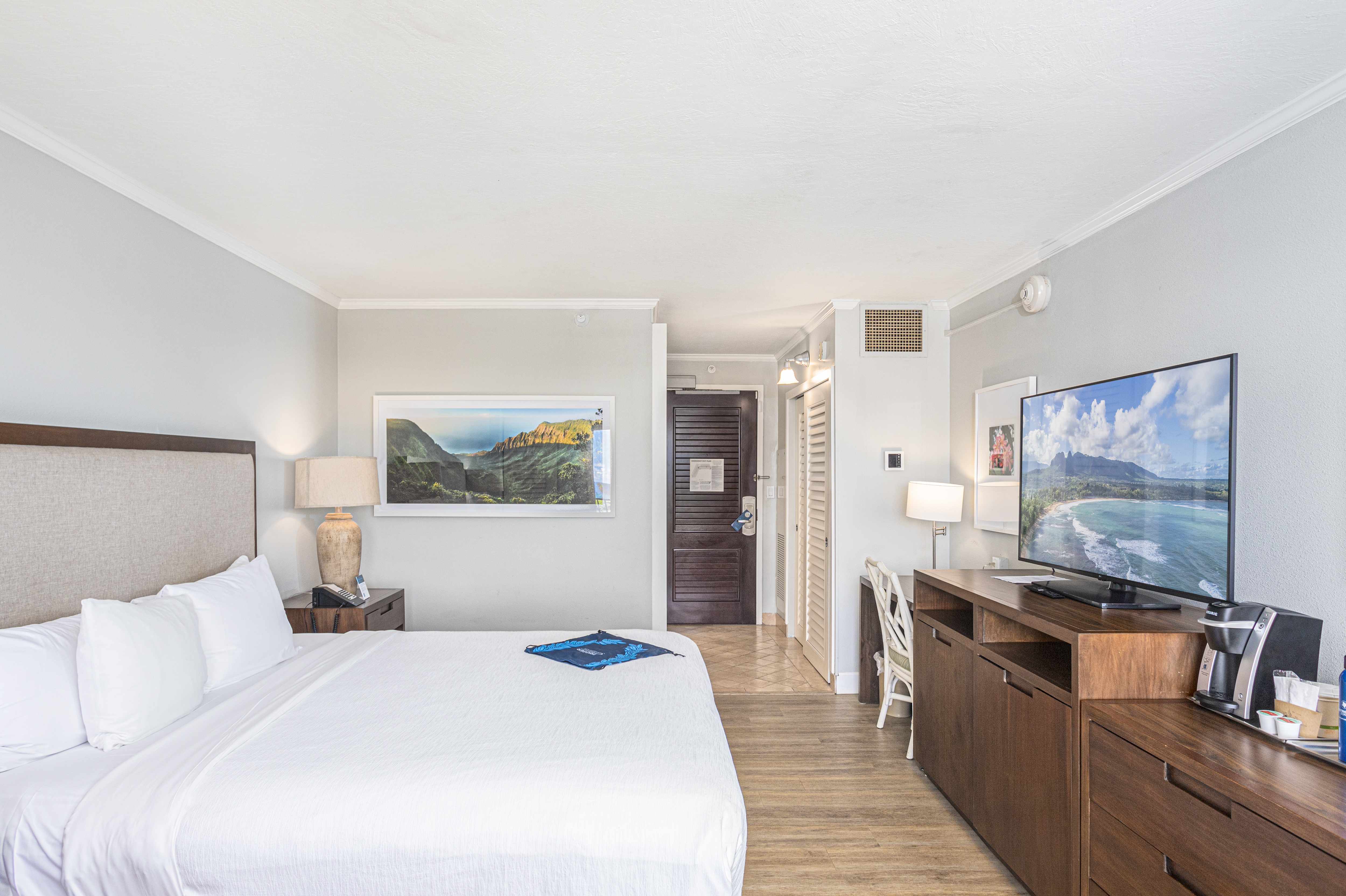 Lihue, HI 96766,4331 KAUAI BEACH DR #2408