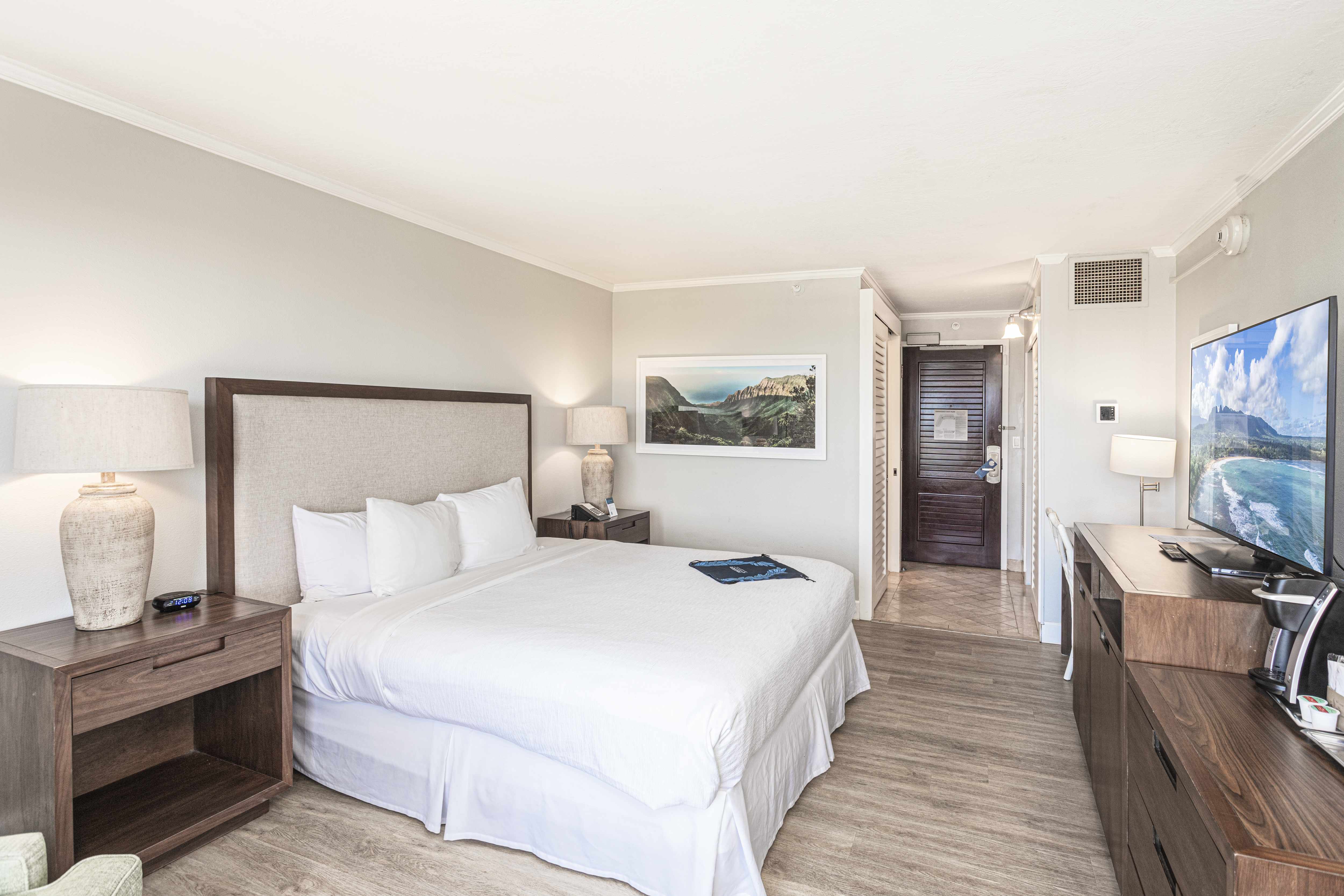 Lihue, HI 96766,4331 KAUAI BEACH DR #2408