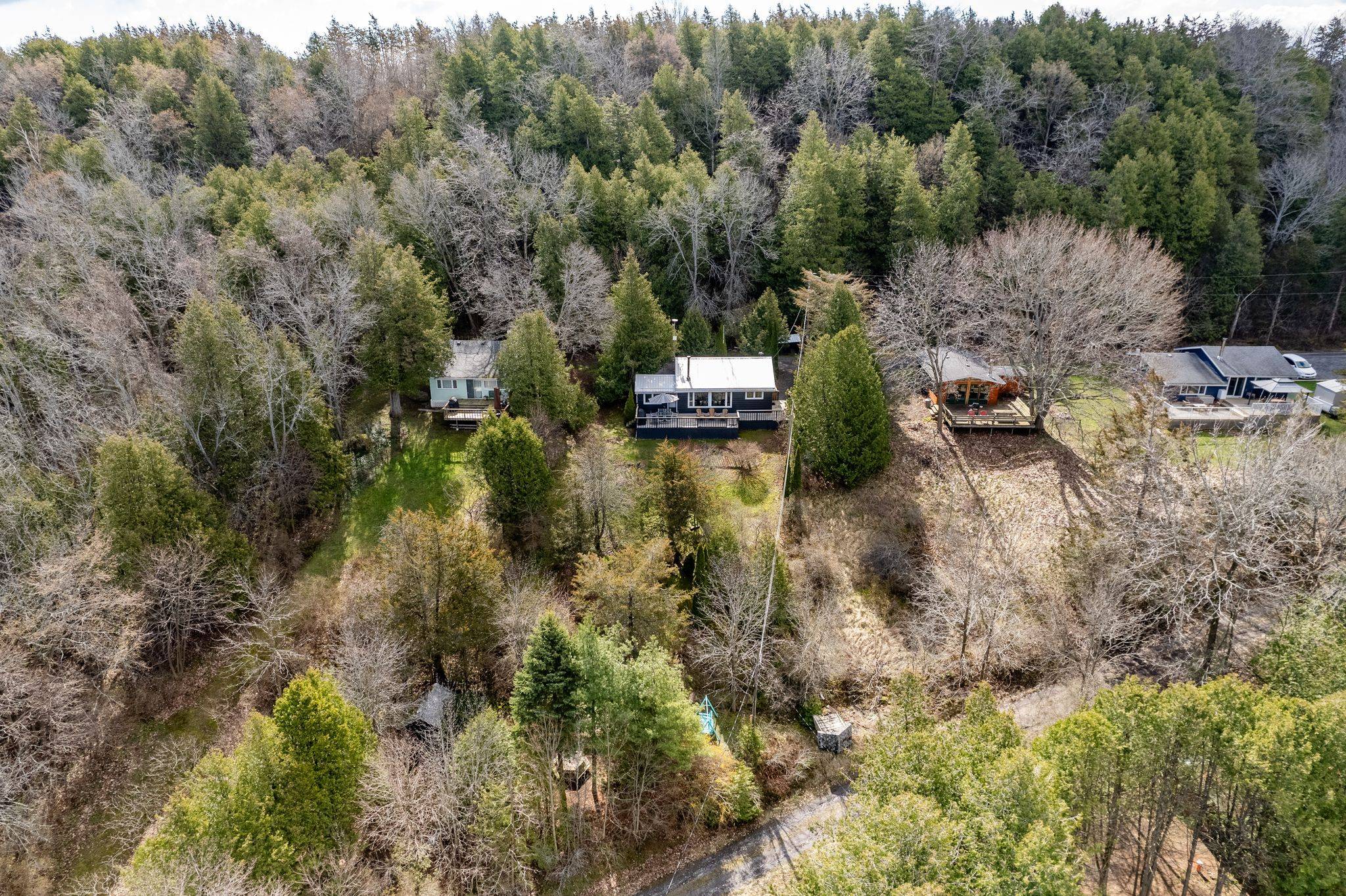 Prince Edward County, ON K0K 2T0,23 PC LN