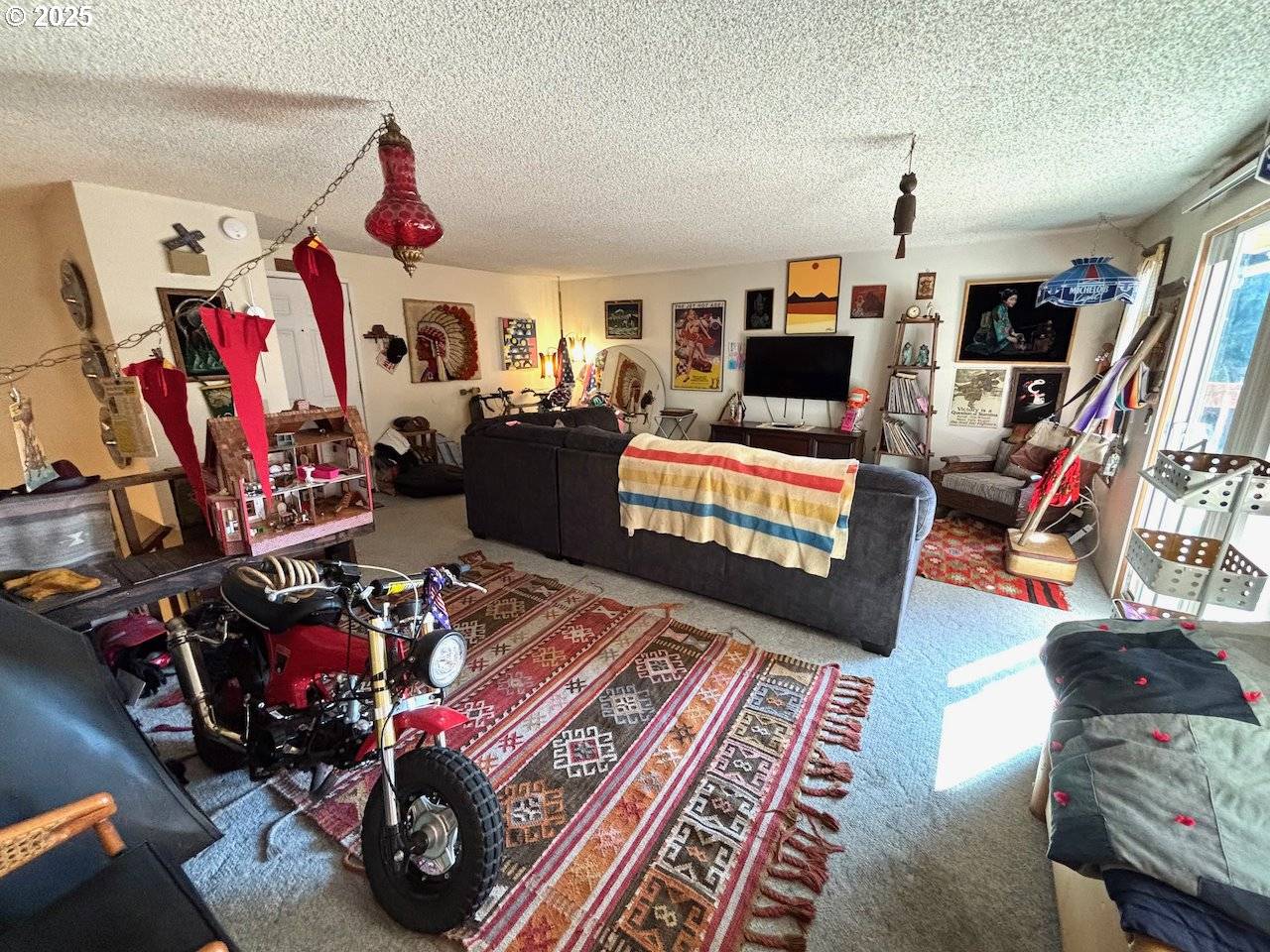 Eugene, OR 97405,3790 Oynx