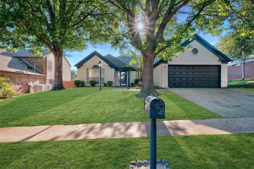 Arlington, TX 76017,5400 Signal Peak Drive