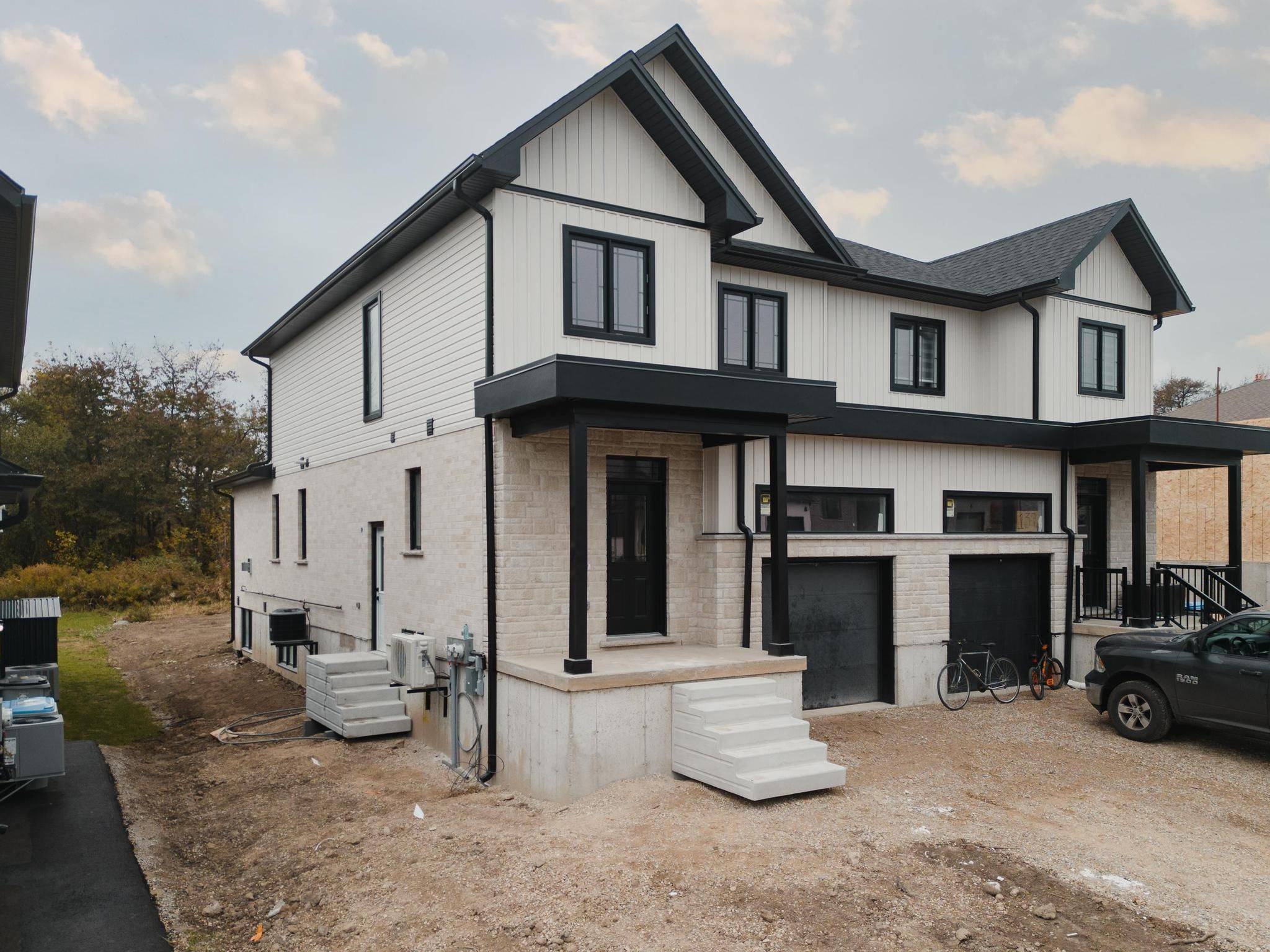 Perth East, ON N0K 1M0,139 Pugh ST