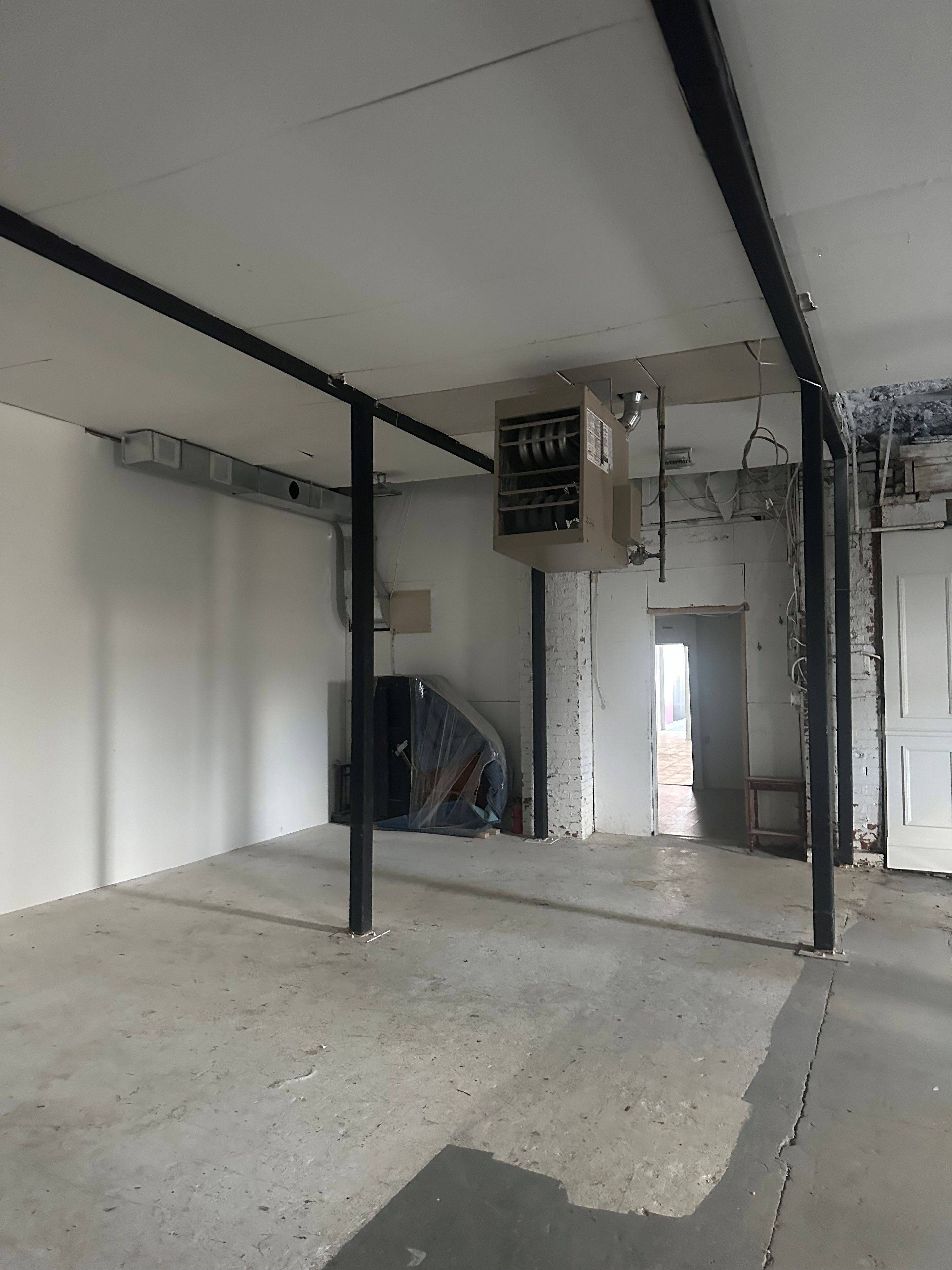 Toronto W04, ON M6M 4P4,1188 Weston RD