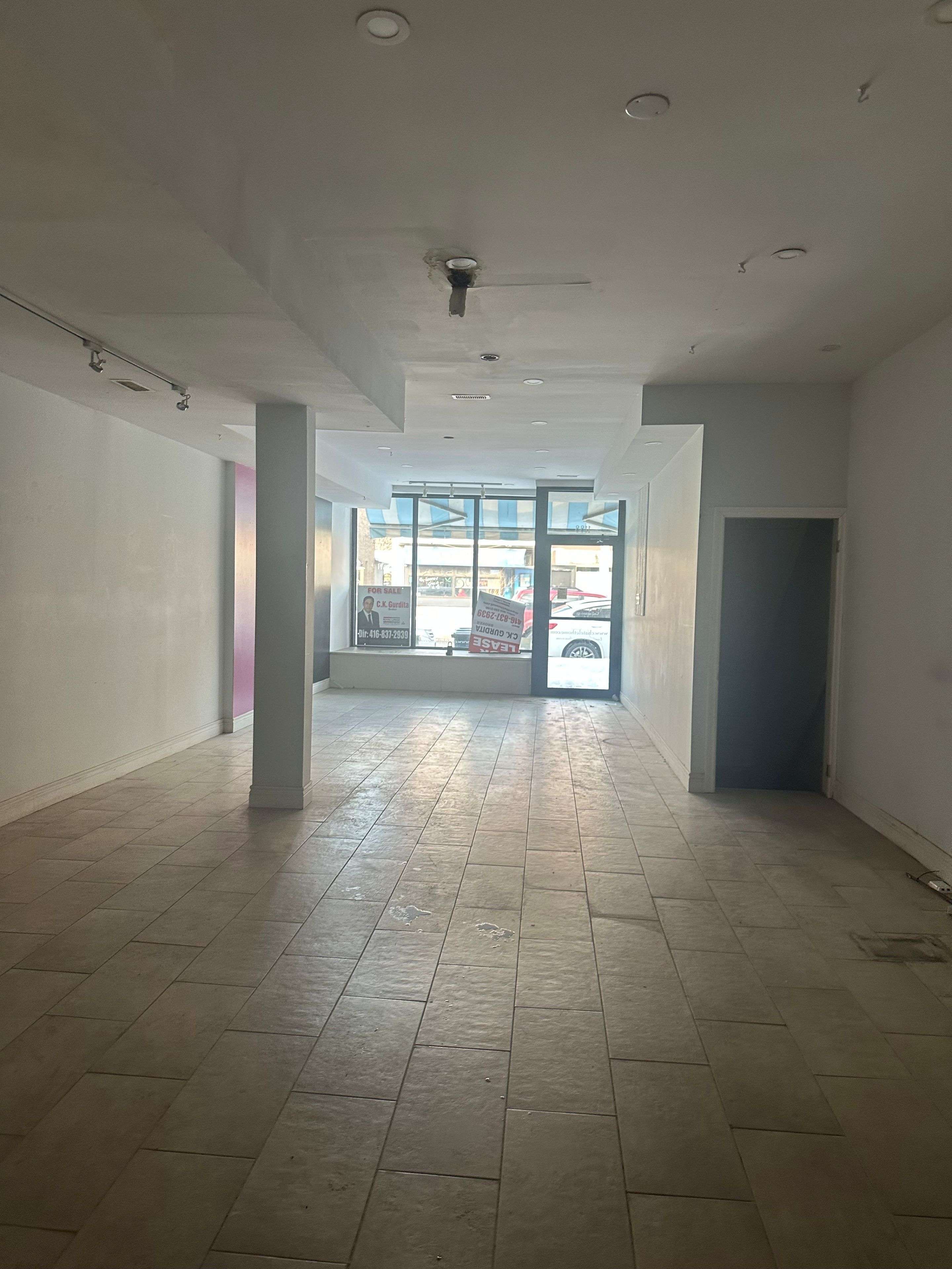 Toronto W04, ON M6M 4P4,1188 Weston RD