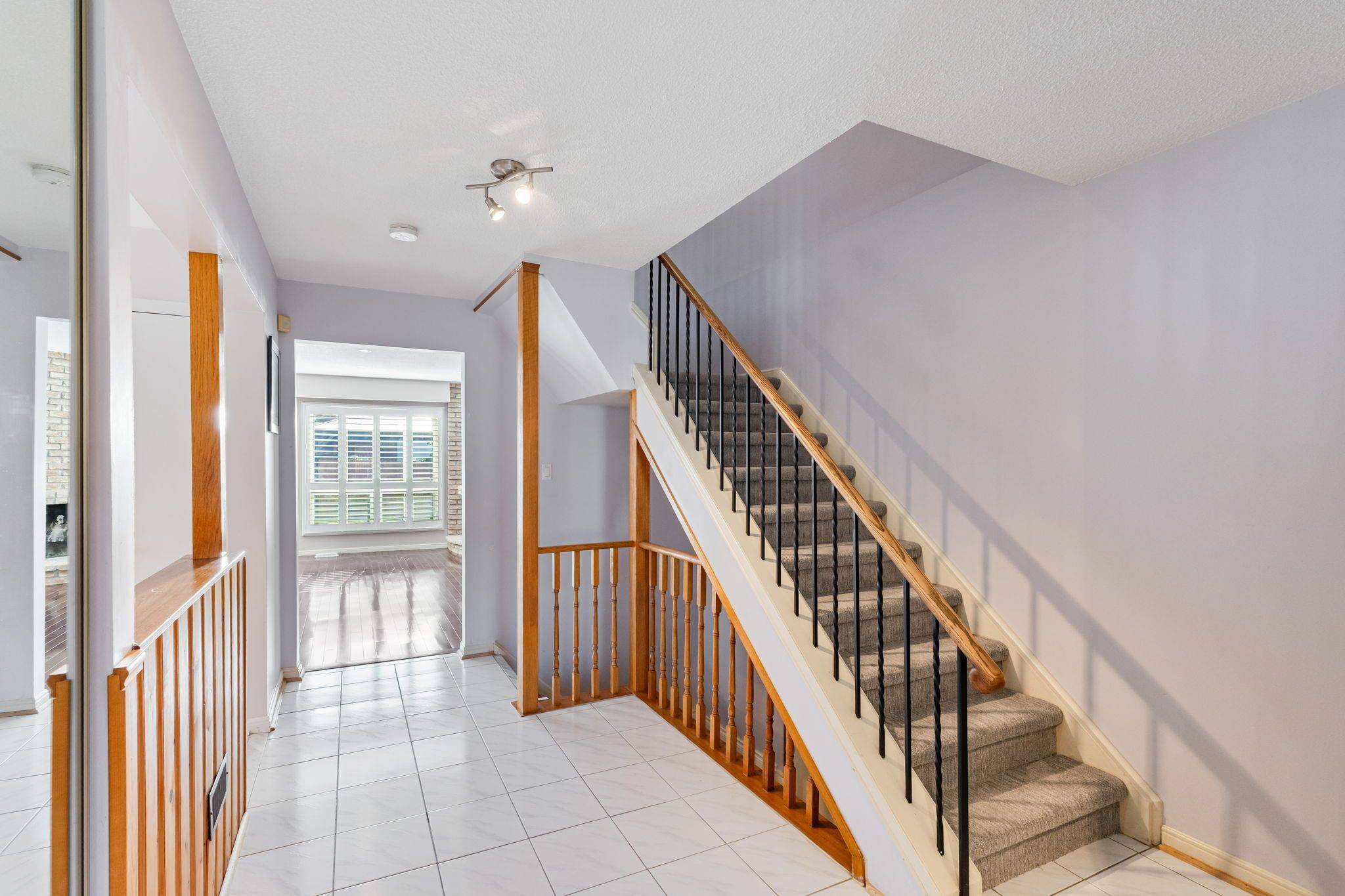 Toronto E07, ON M1V 1J1,47 Carolbreen SQ