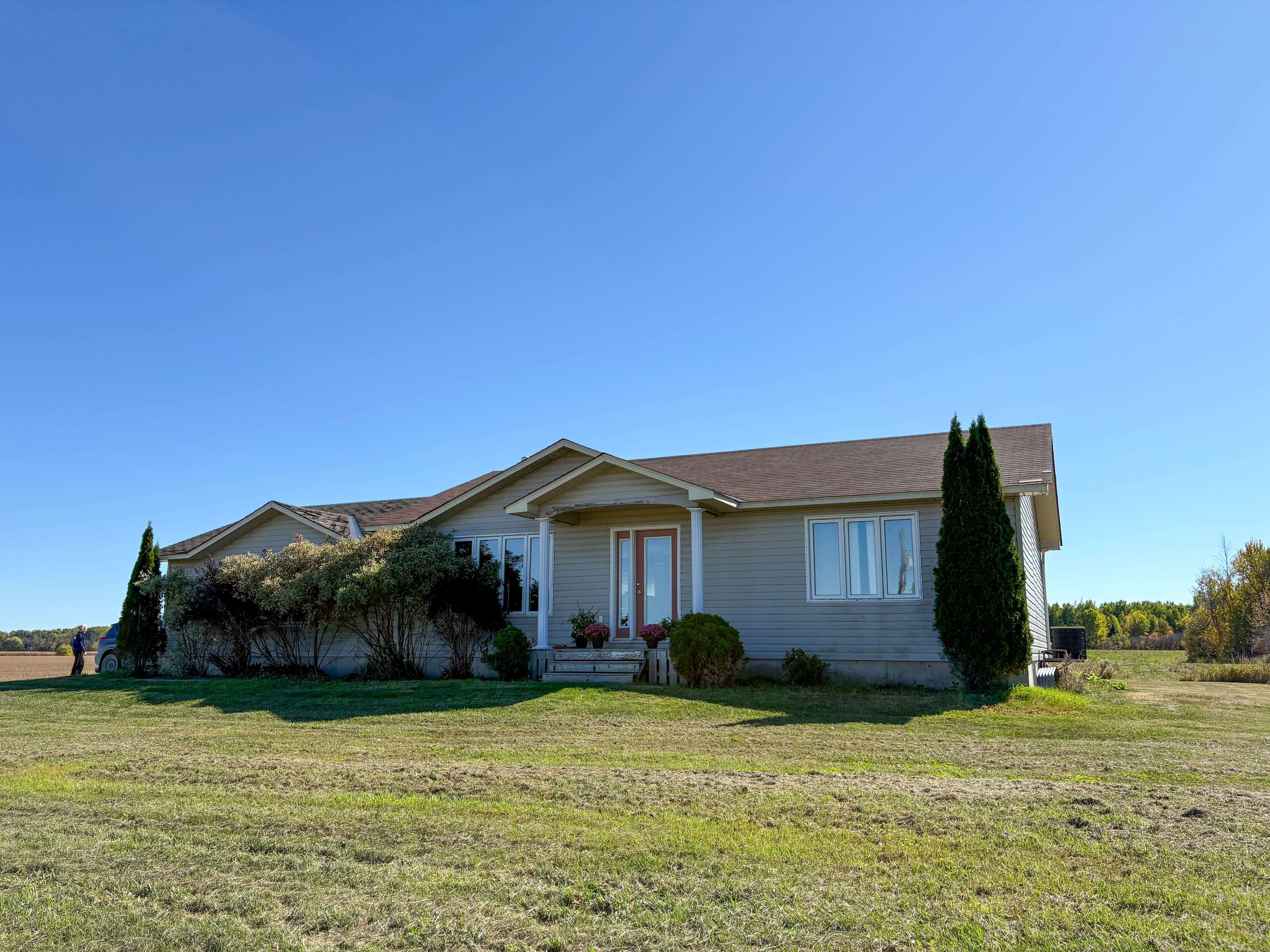 Mcnab/braeside, ON K7V 1P8,575 Braeloch RD