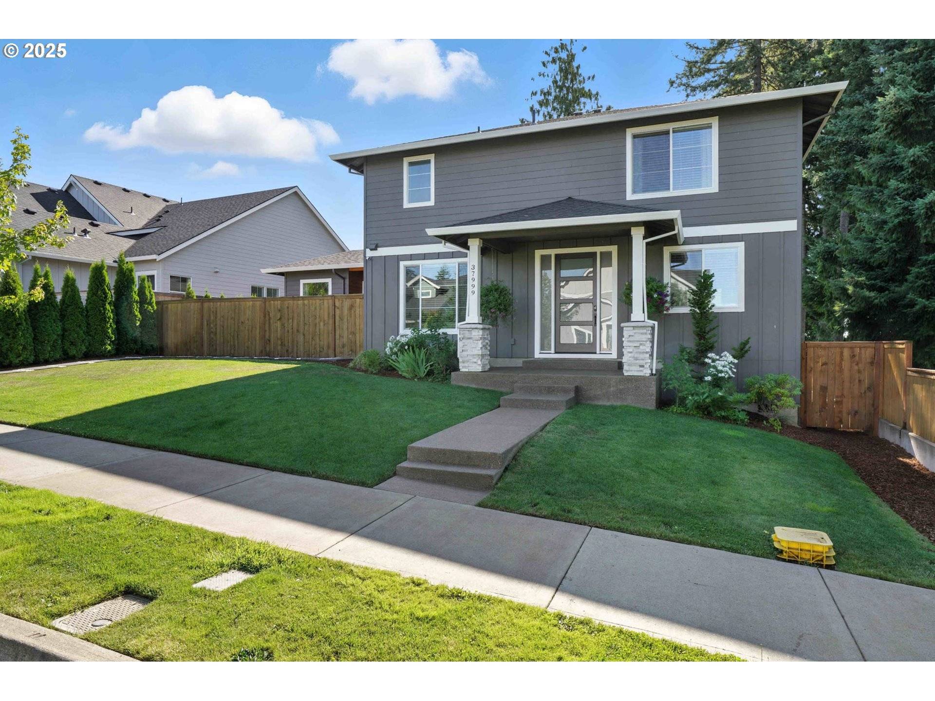 Sandy, OR 97055,37999 JUNIPER ST