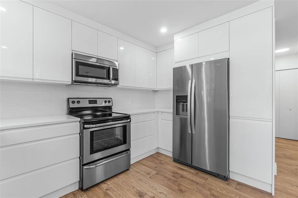 Palm Beach Gardens, FL 33418,376 Prestwick Circle #3