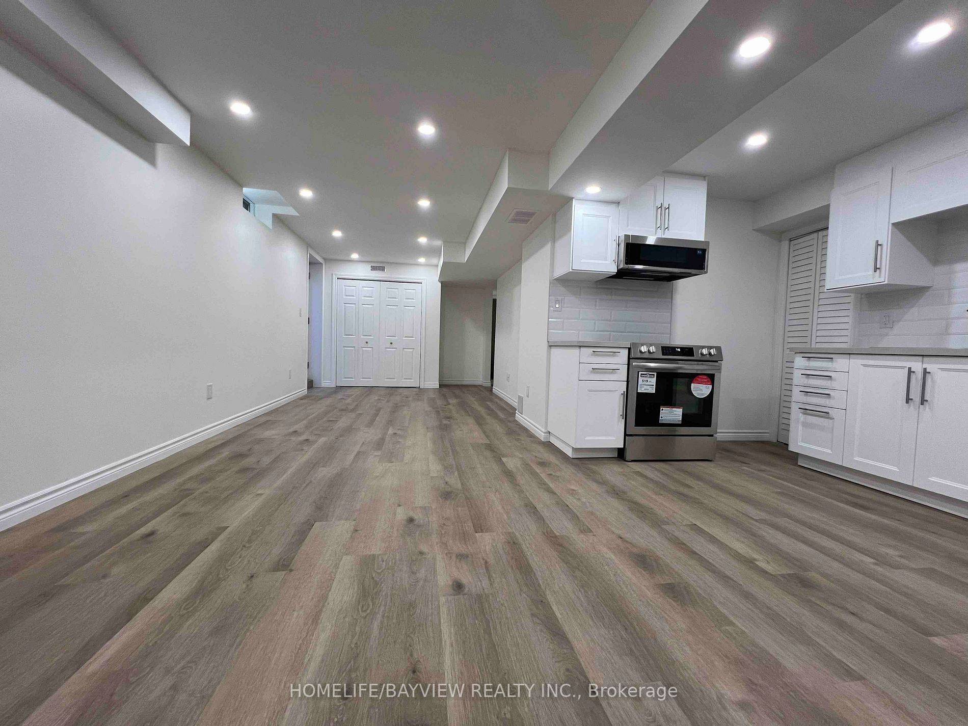 Aurora, ON L4G 7G7,136 Pinnacle TRL #Lower