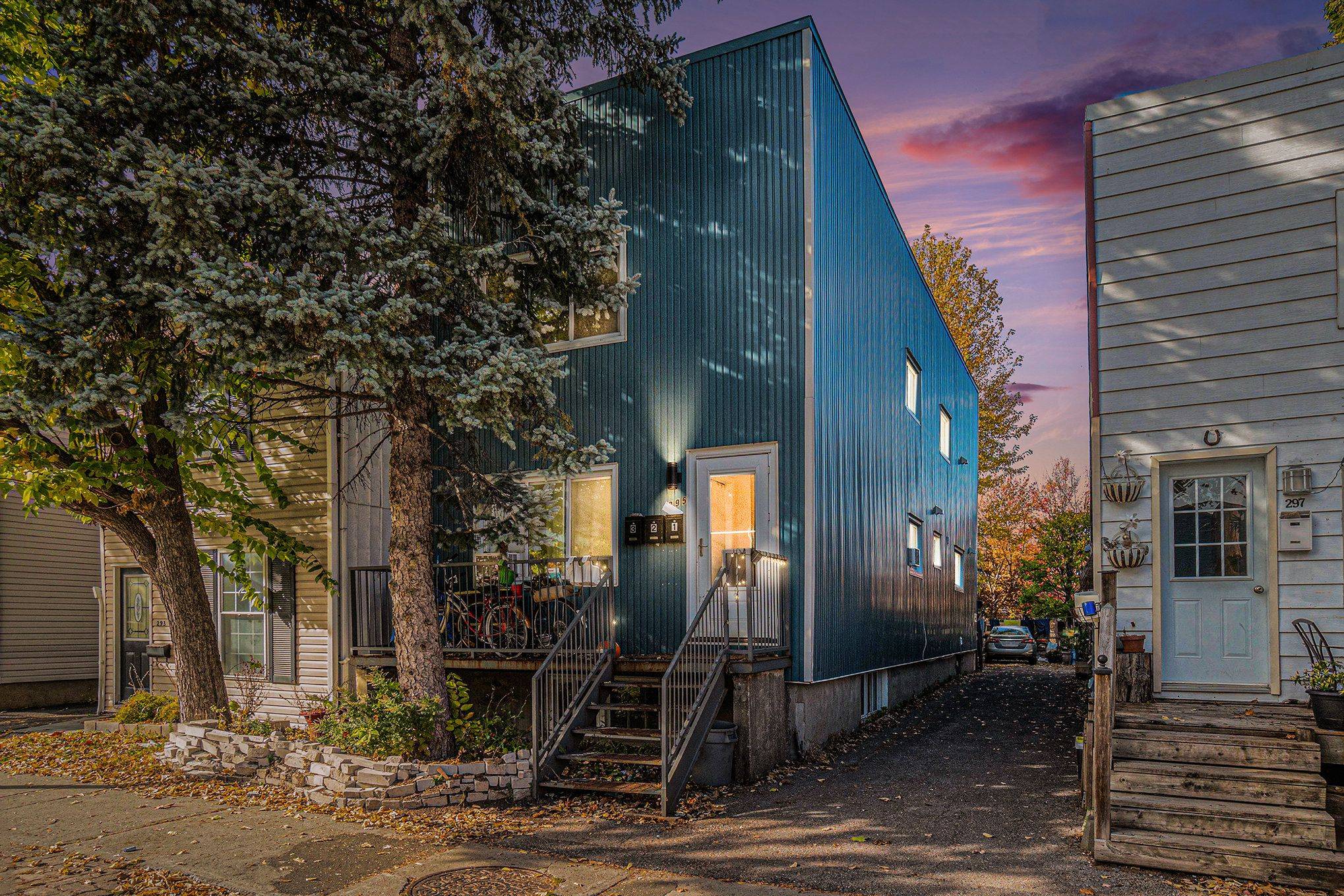 Lower Town - Sandy Hill, ON K1N 5G8,295 St. Andrew ST