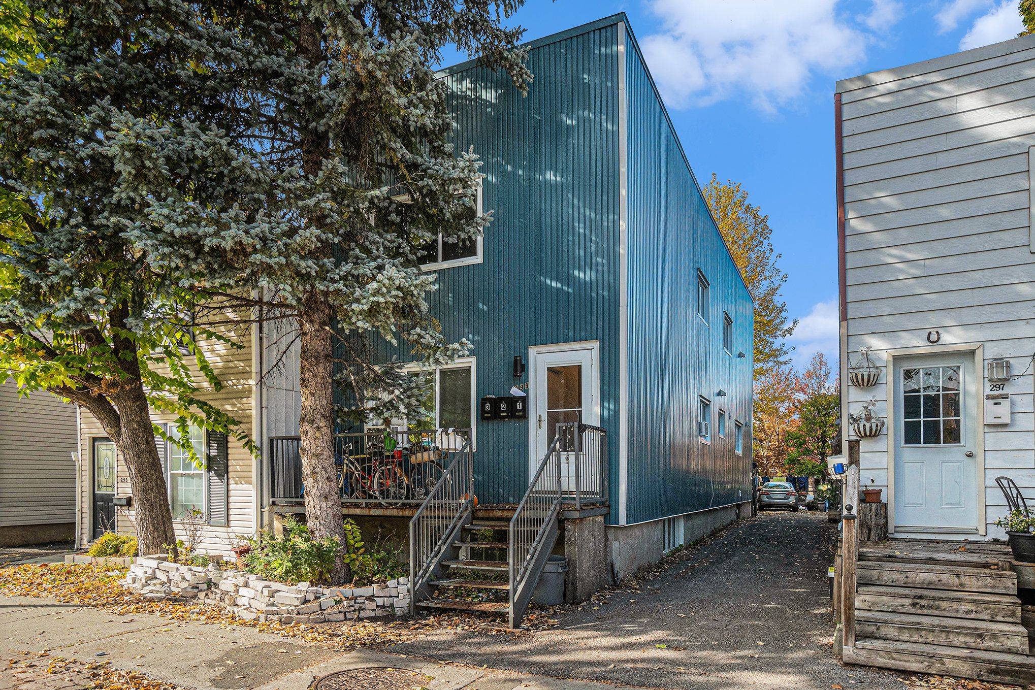 Lower Town - Sandy Hill, ON K1N 5G8,295 St. Andrew ST