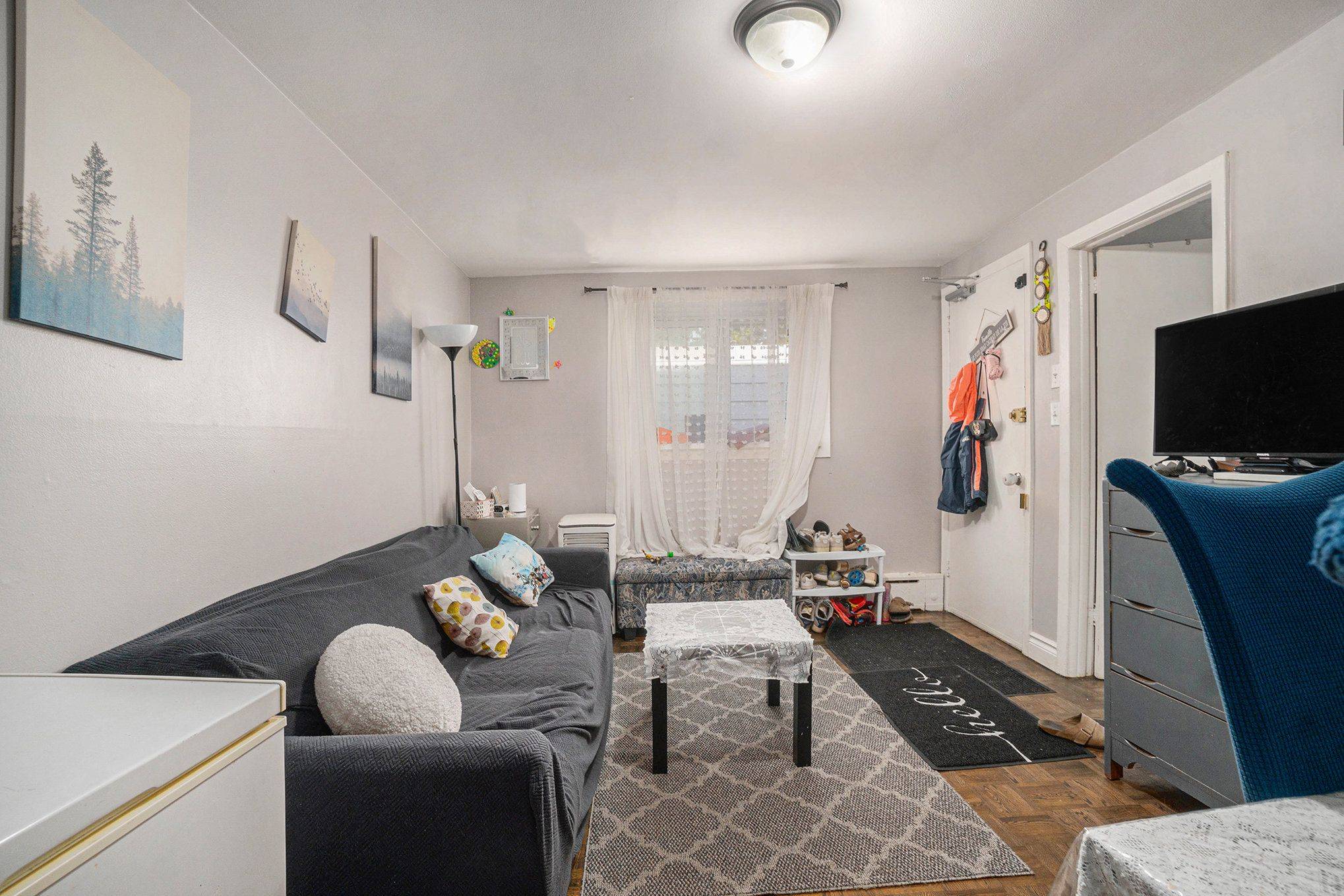 Lower Town - Sandy Hill, ON K1N 5G8,295 St. Andrew ST