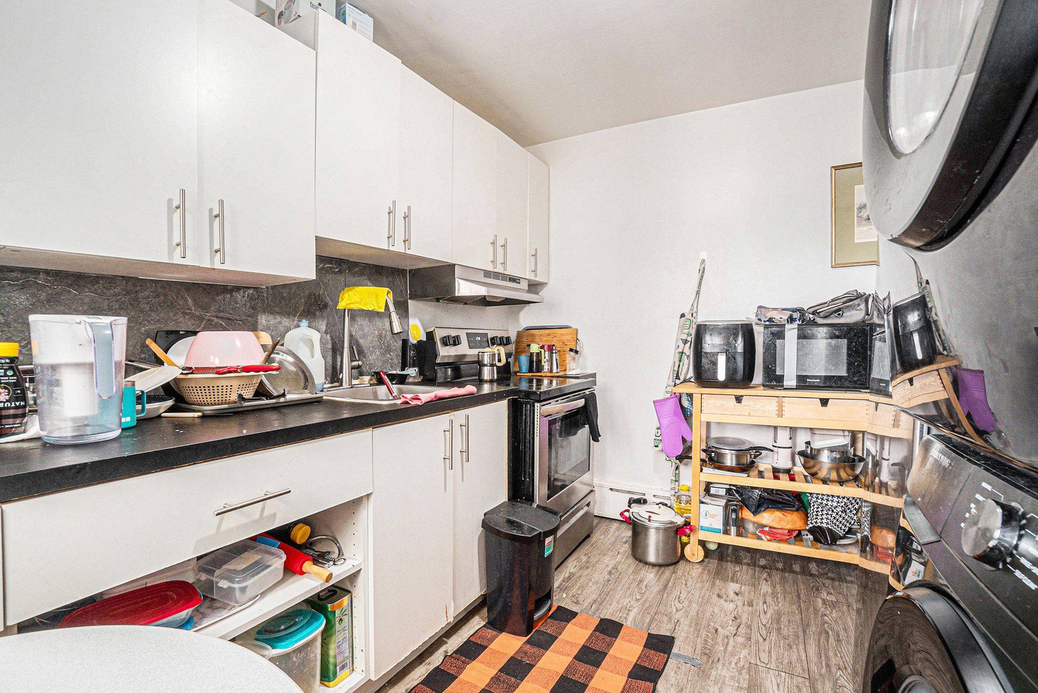 Lower Town - Sandy Hill, ON K1N 5G8,295 St. Andrew ST