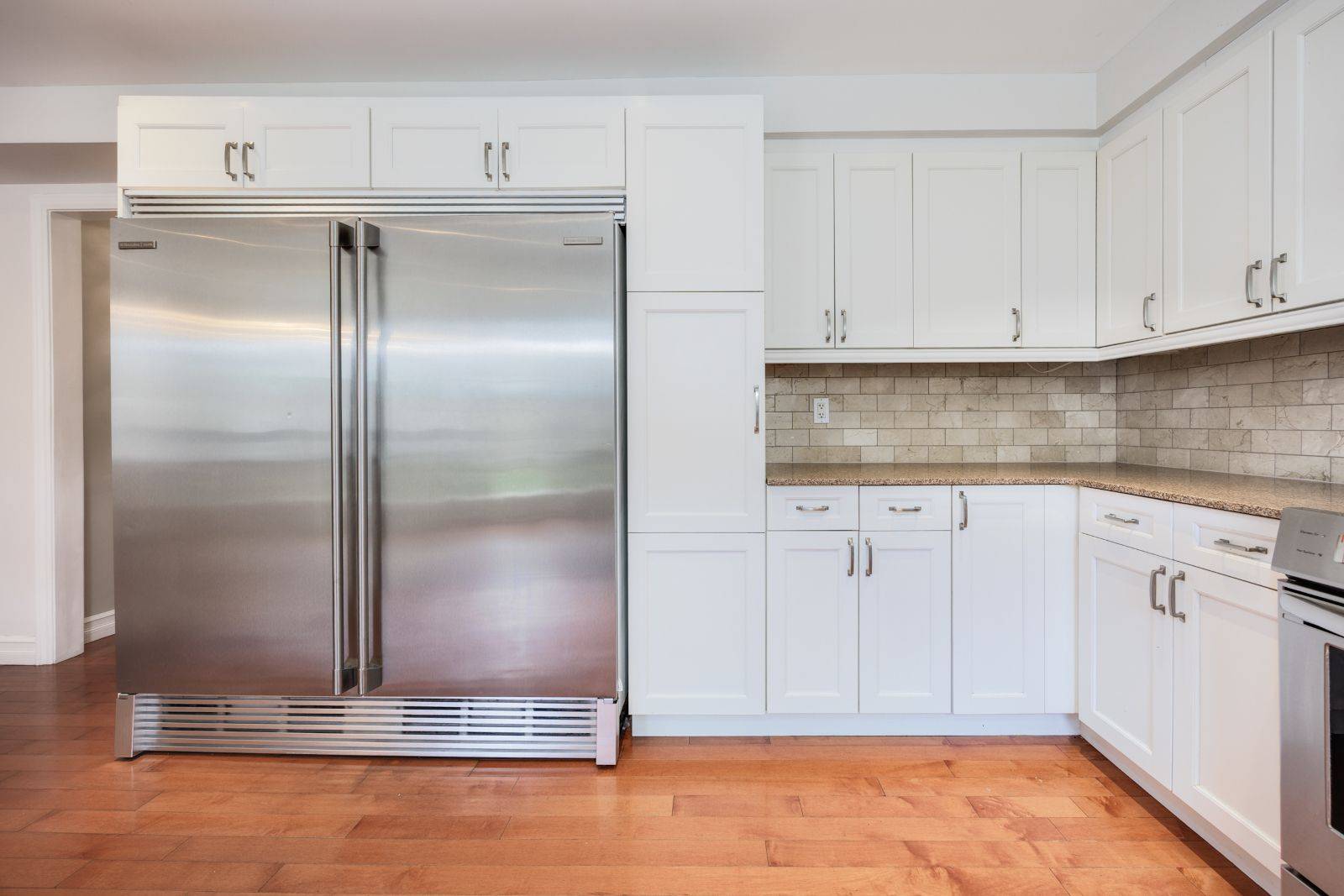 Aurora, ON L4G 6C7,82 Old Yonge ST