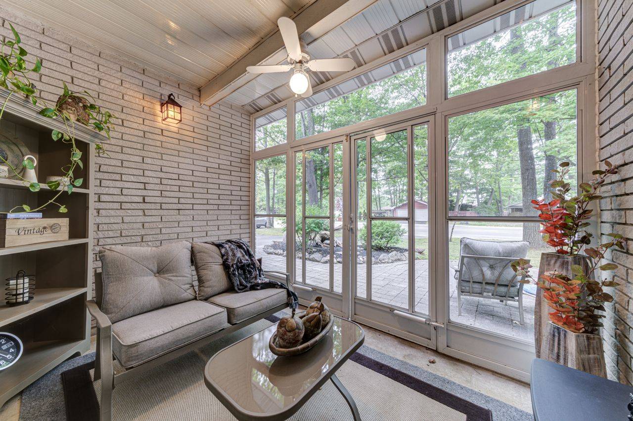 Wasaga Beach, ON L9Z 2X5,1819 River RD W