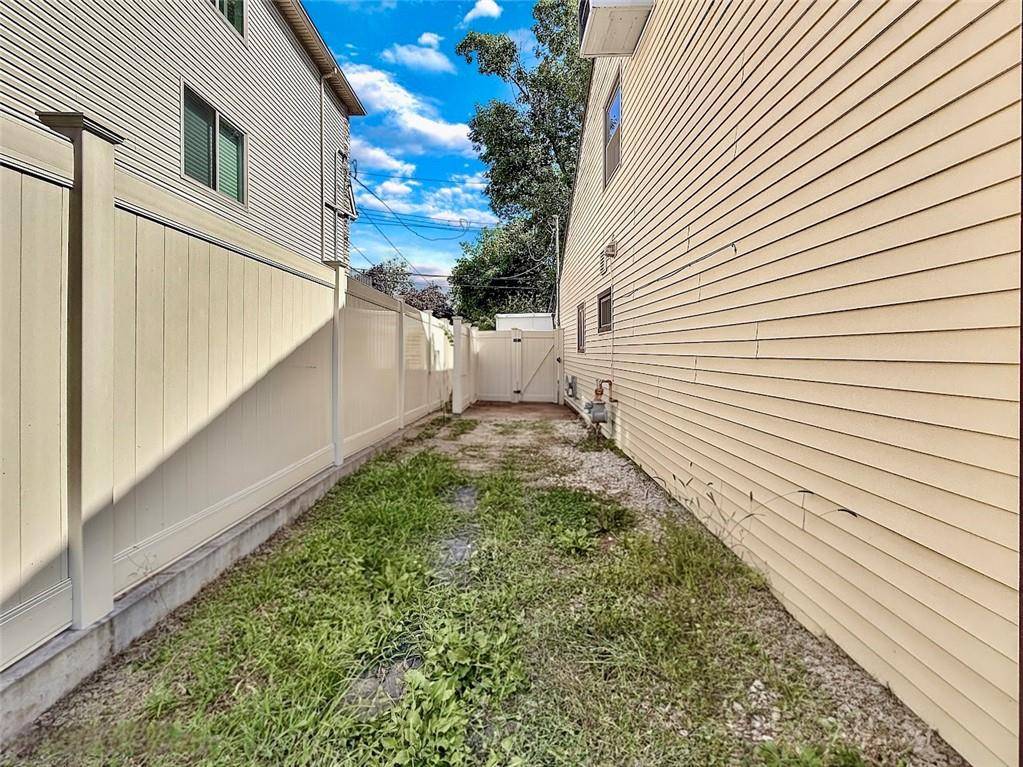 Staten  Island, NY 10308,346 Cleveland AVE