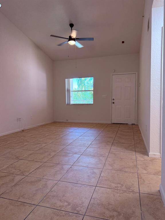 Coral Springs, FL 33065,2941 Riverside Dr #303