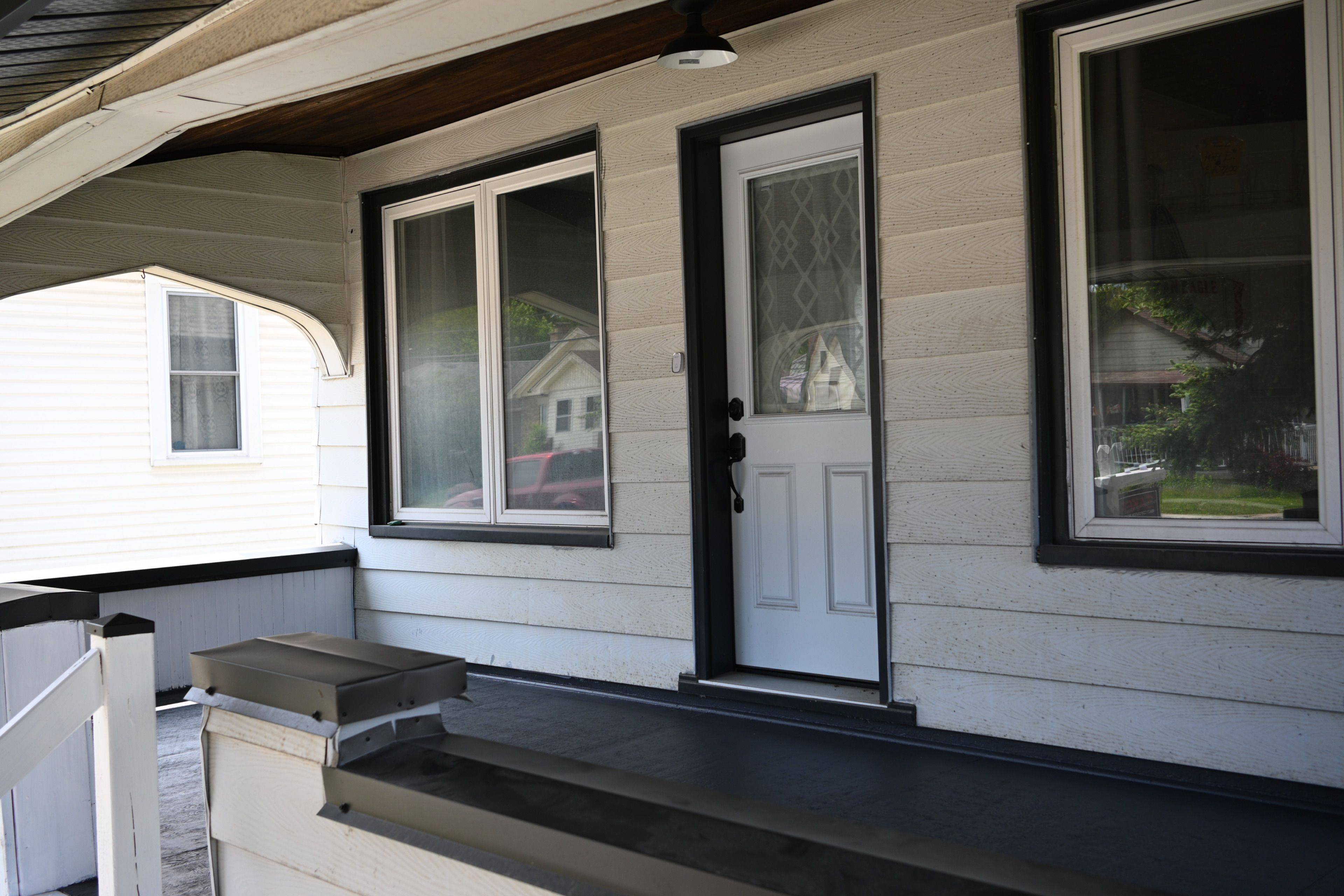 London South, ON N5Z 3K6,95 Adelaide ST S