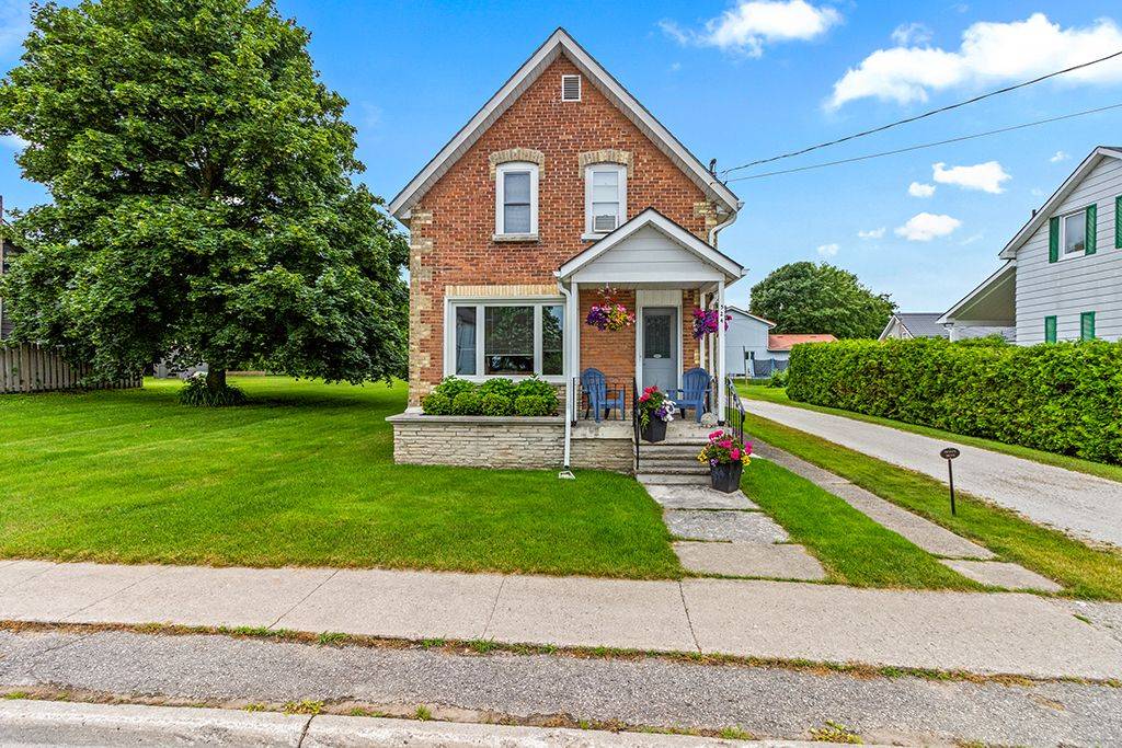South Bruce Peninsula, ON N0H 2T0,524 Scott ST